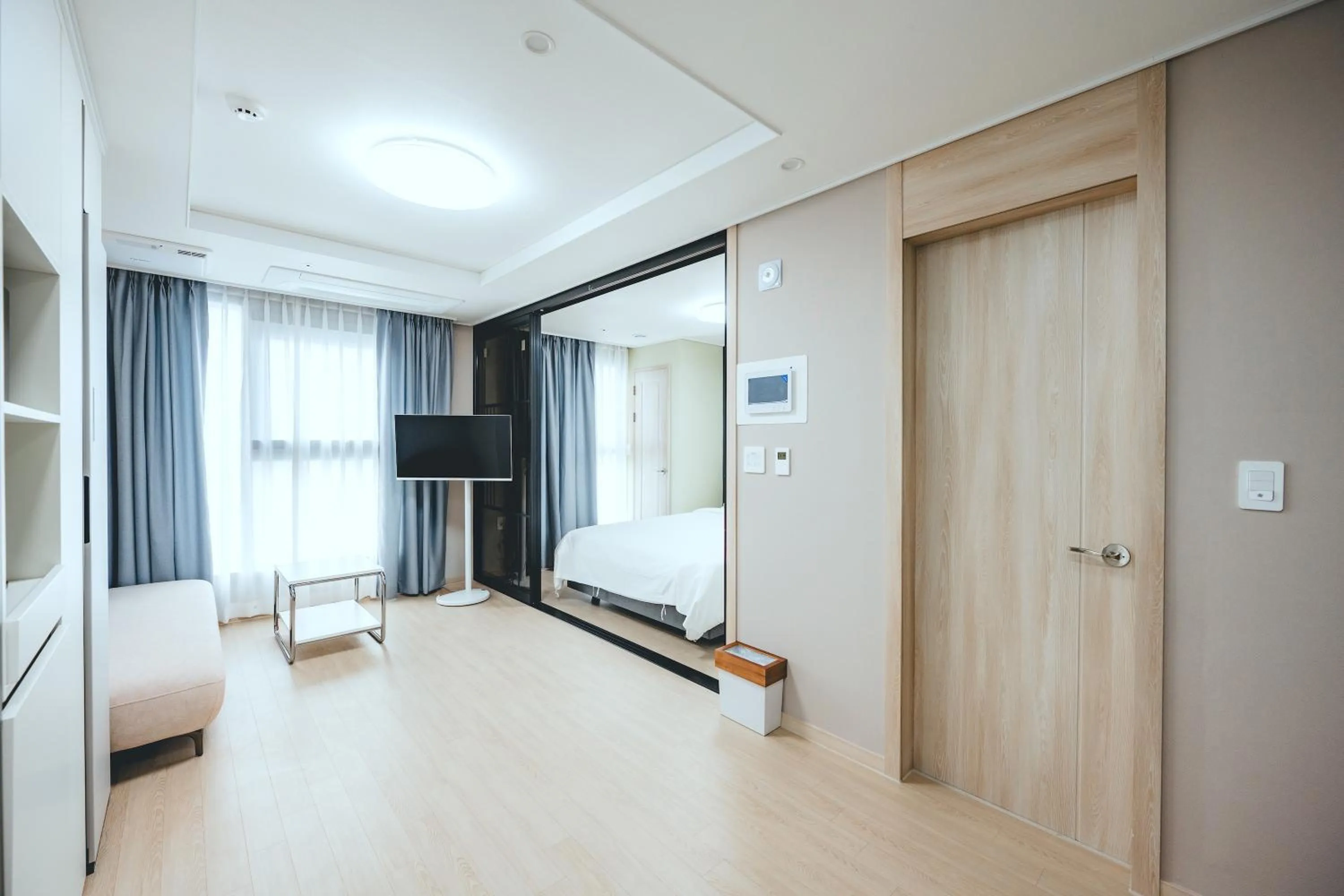 Bed in H Avenue Sasang Station Residence Hotel