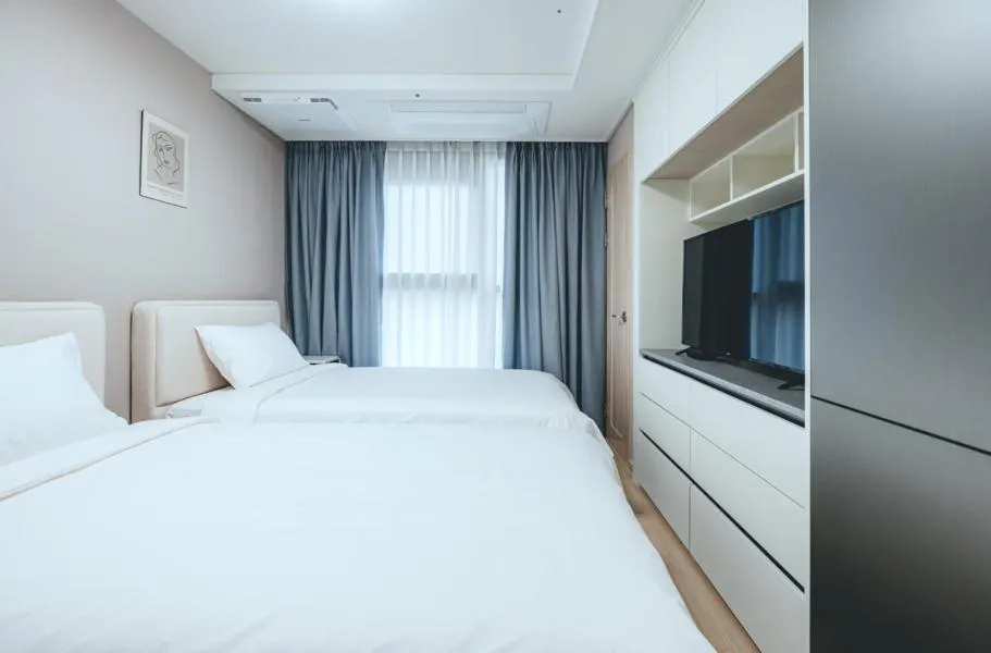 Bed in H Avenue Sasang Station Residence Hotel