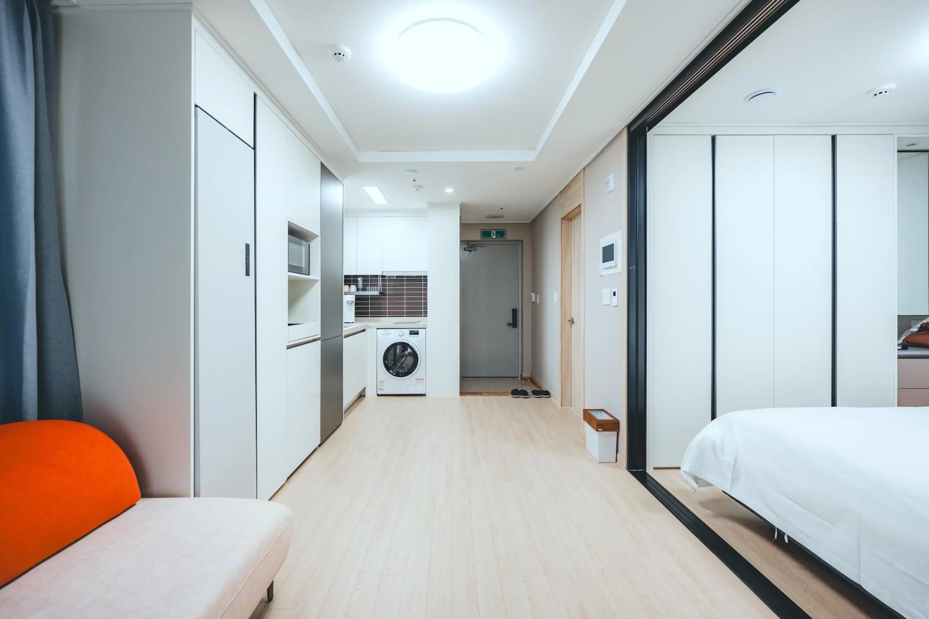 Bed in H Avenue Sasang Station Residence Hotel