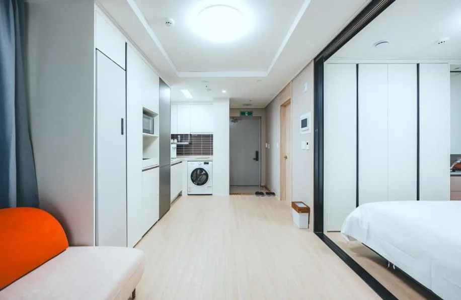 Bed in H Avenue Sasang Station Residence Hotel