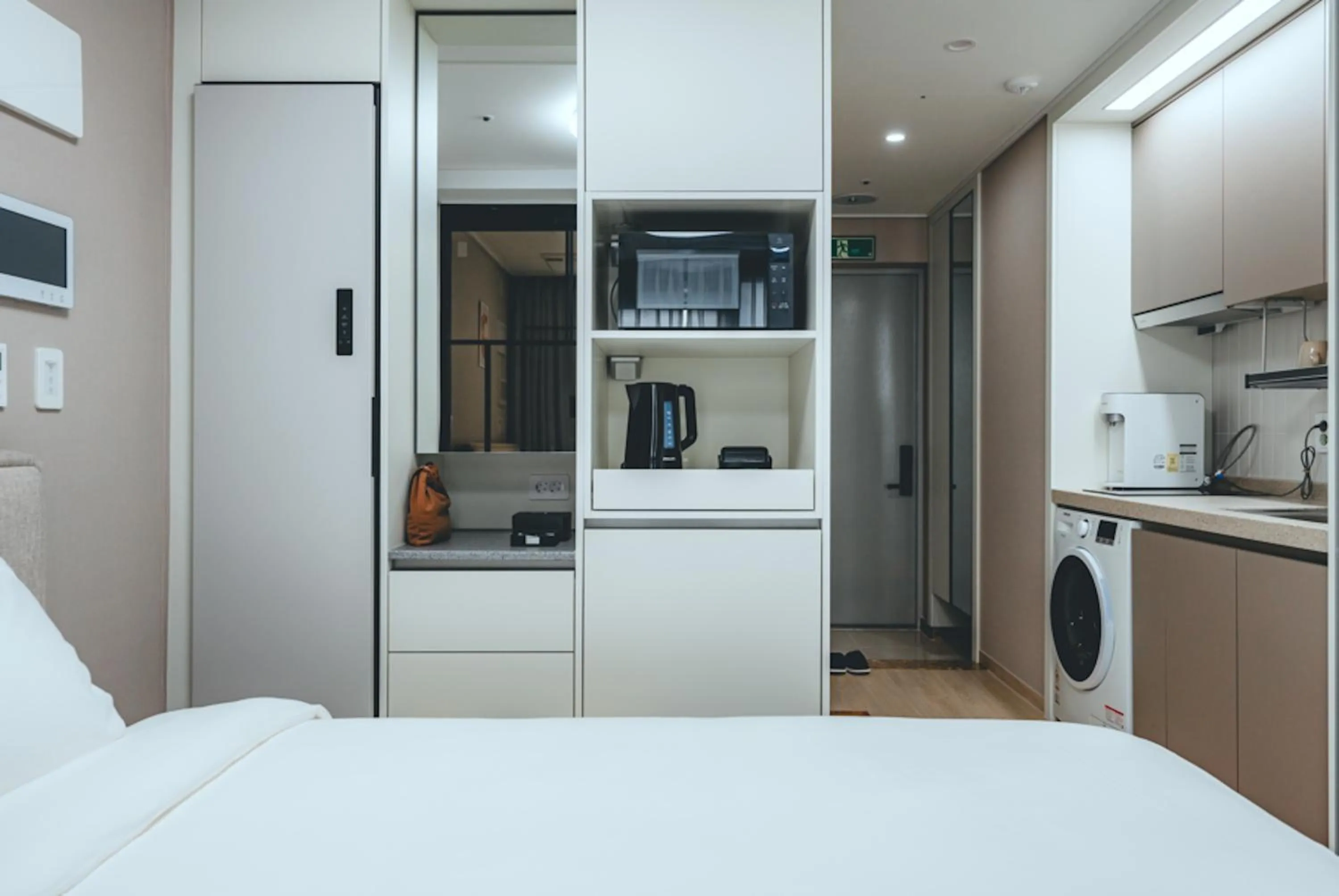 Bed in H Avenue Sasang Station Residence Hotel