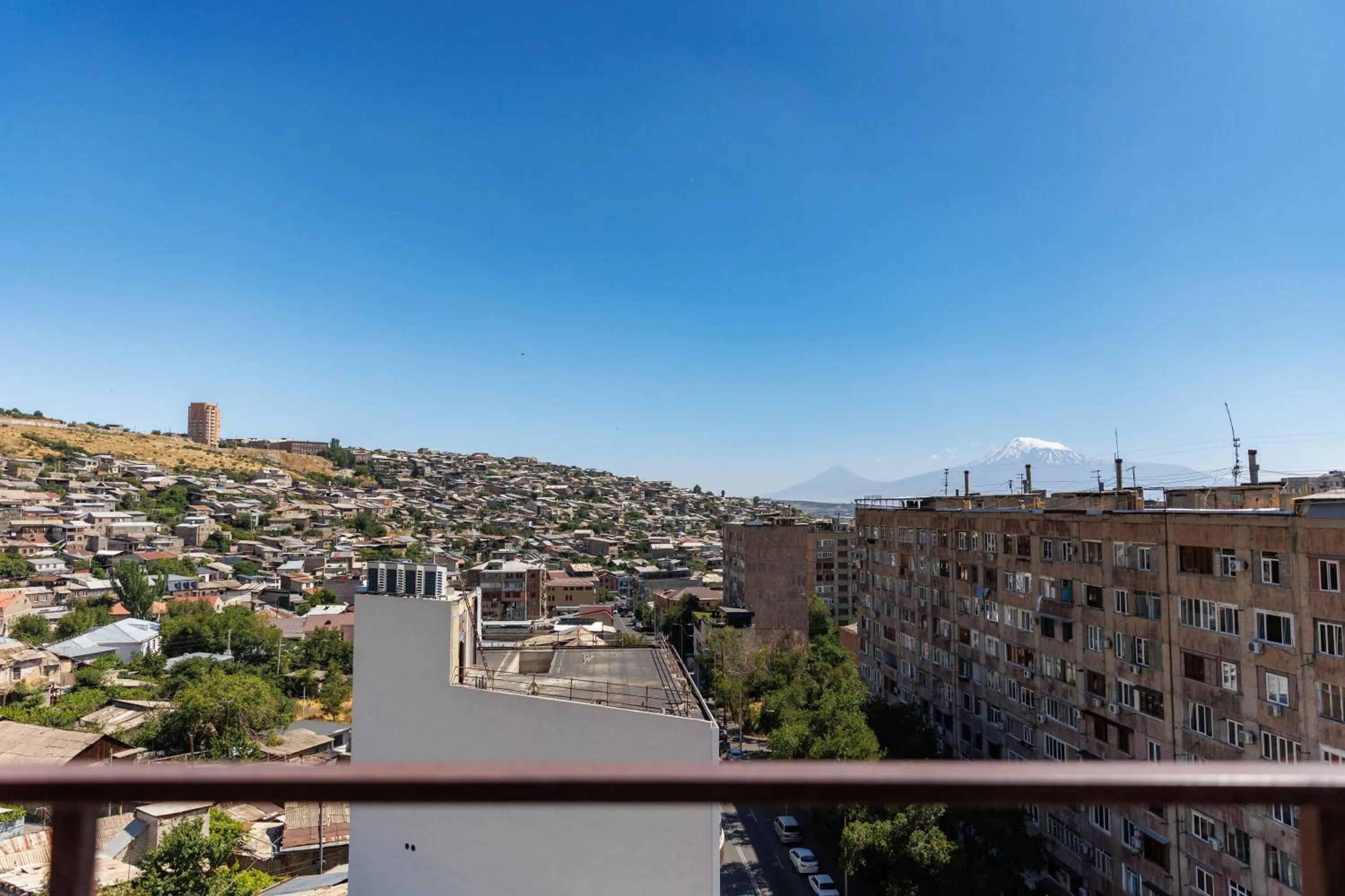 City view in RIS Central Apartments Yerevan