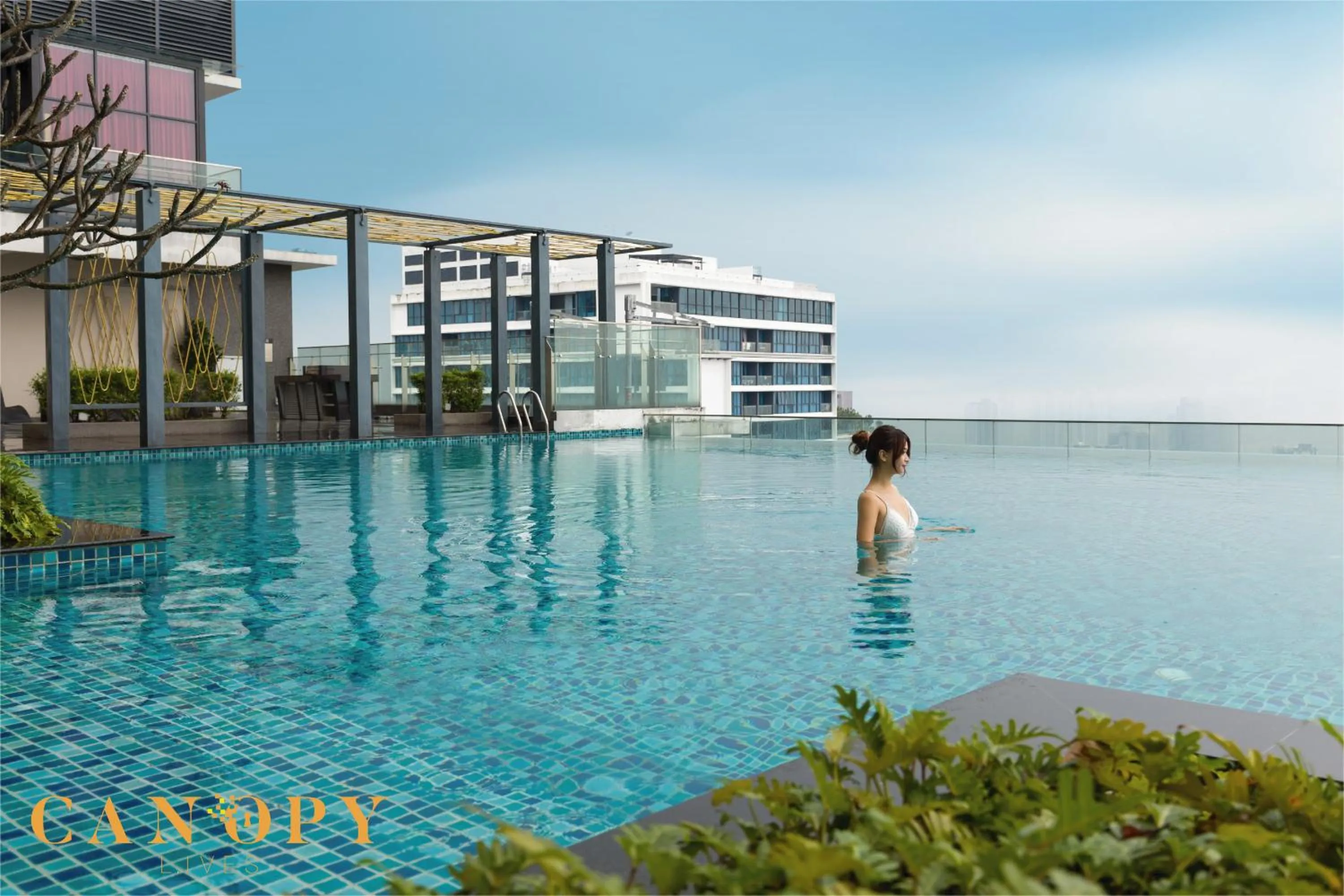Swimming pool in The Manor Signature Residence, Kuala Lumpur