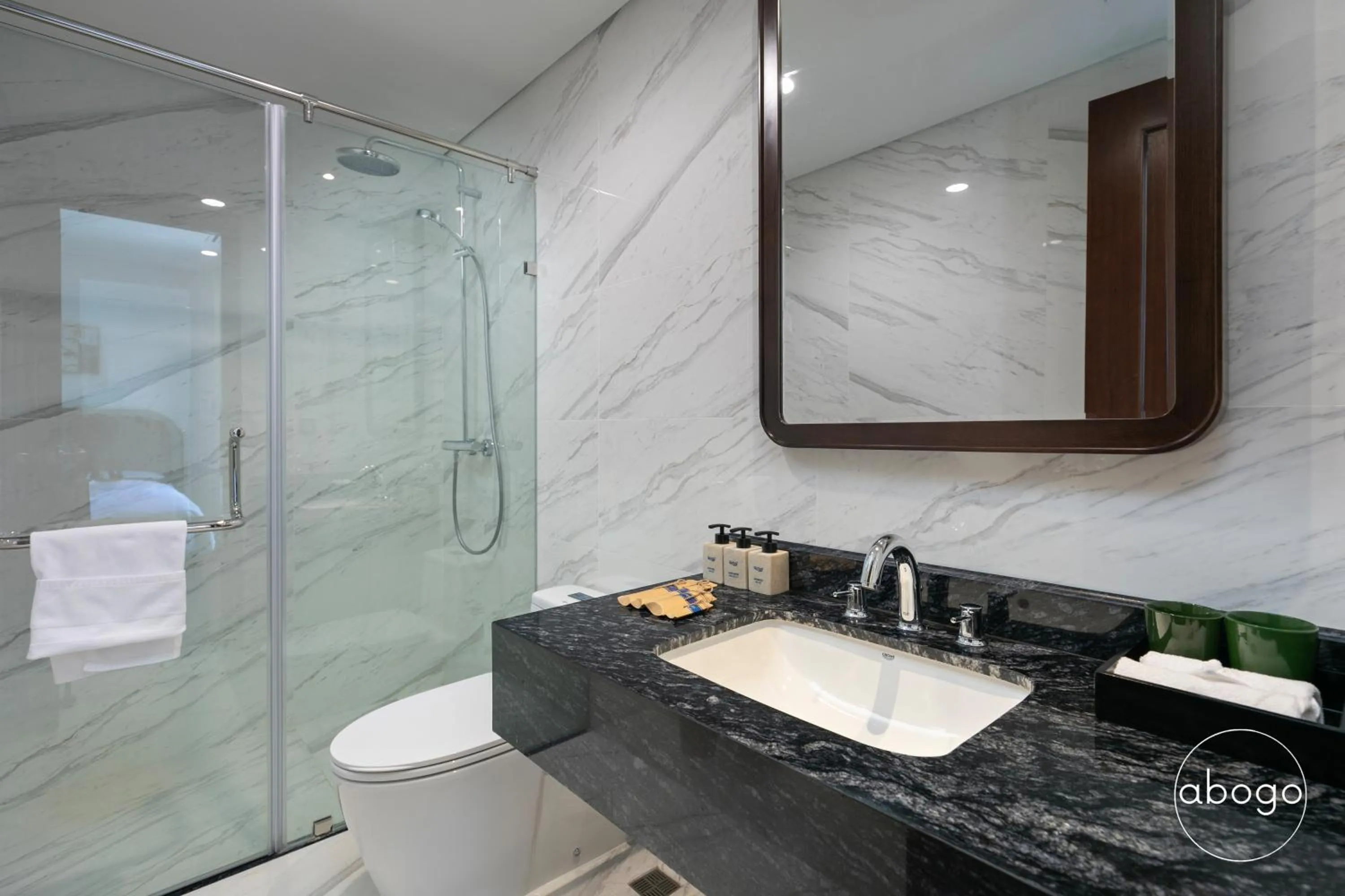 Shower in Purama Villas Luxury Resort Da Nang