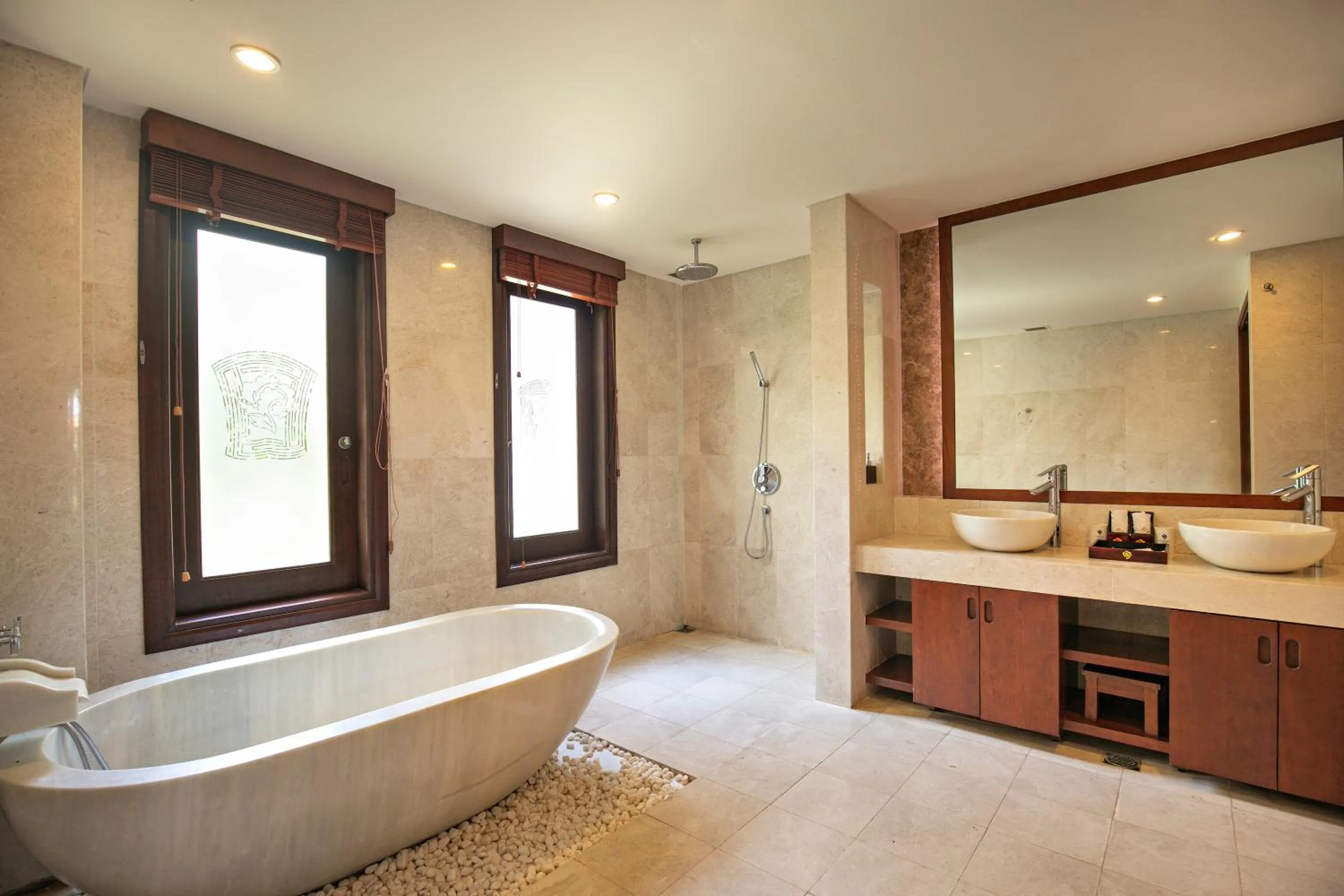 Hot Tub in Purama Villas Luxury Resort Da Nang