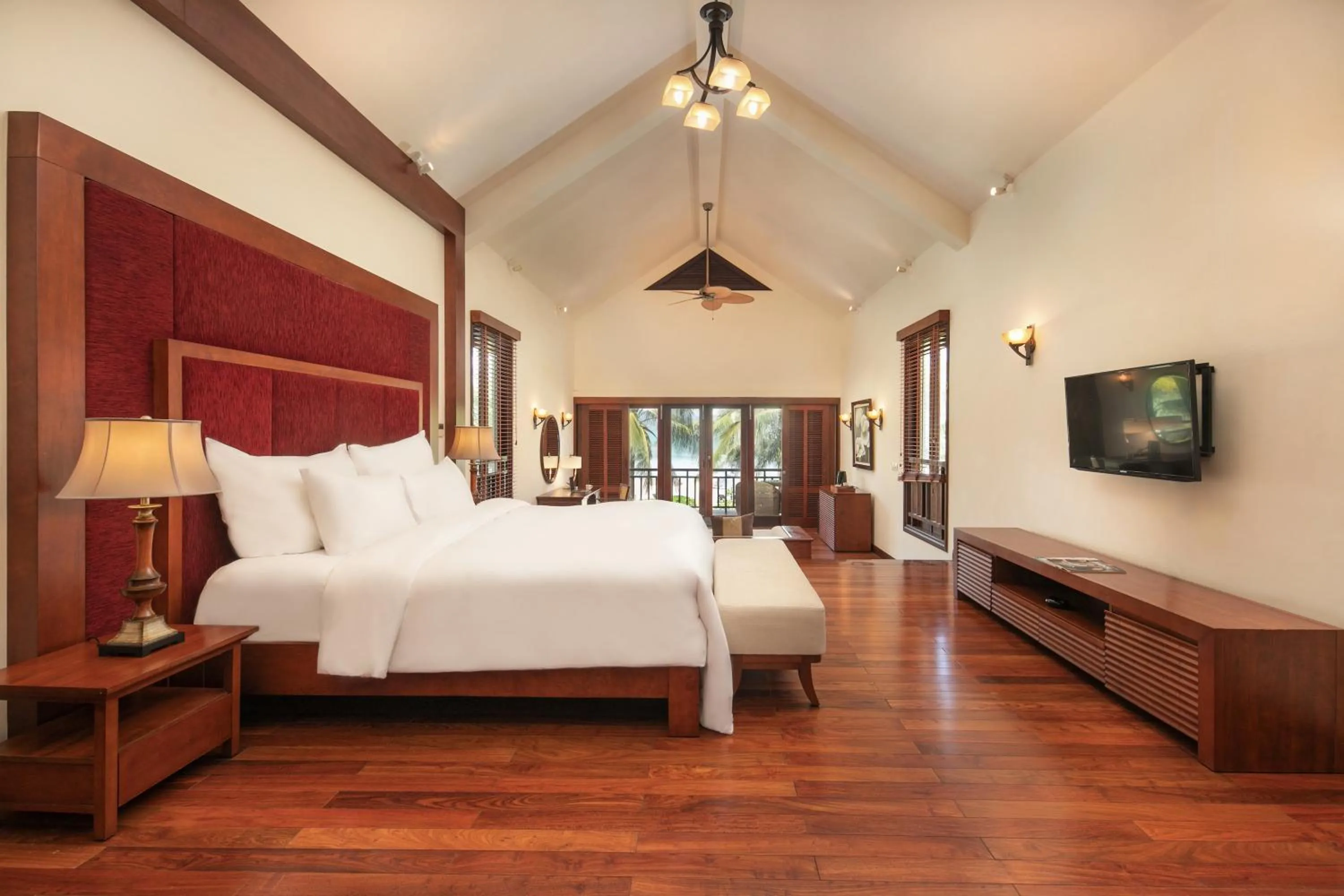 Bed in Purama Villas Luxury Resort Da Nang