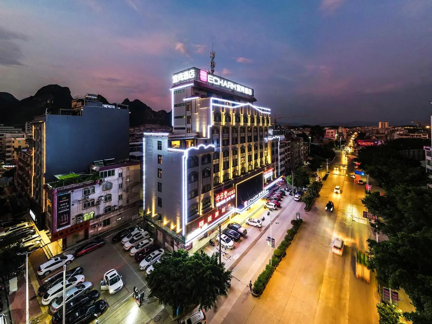 Echarm Hotel Hezhou Avenue