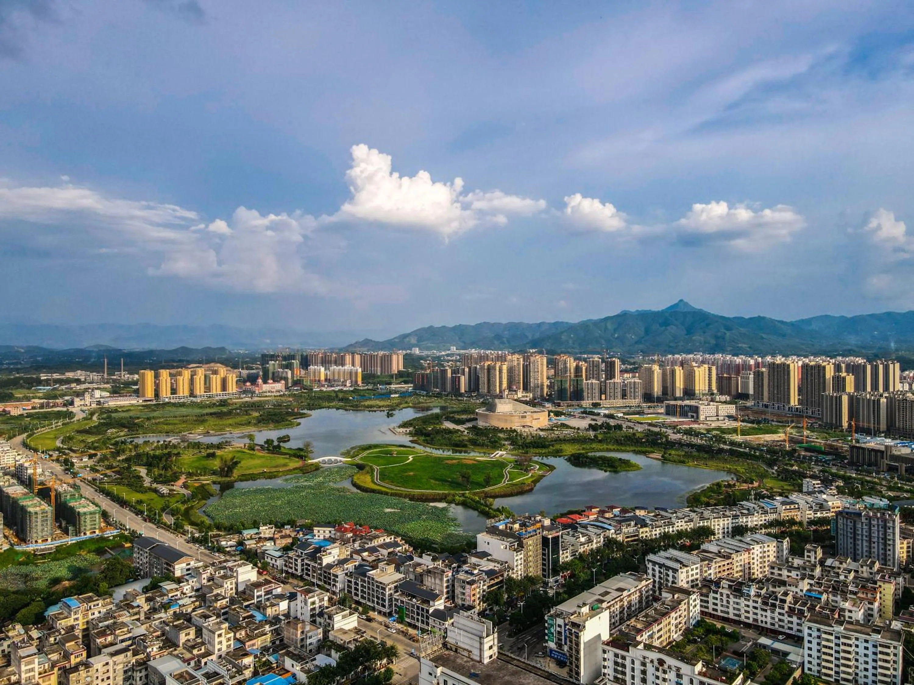 Echarm Hotel Hezhou Avenue