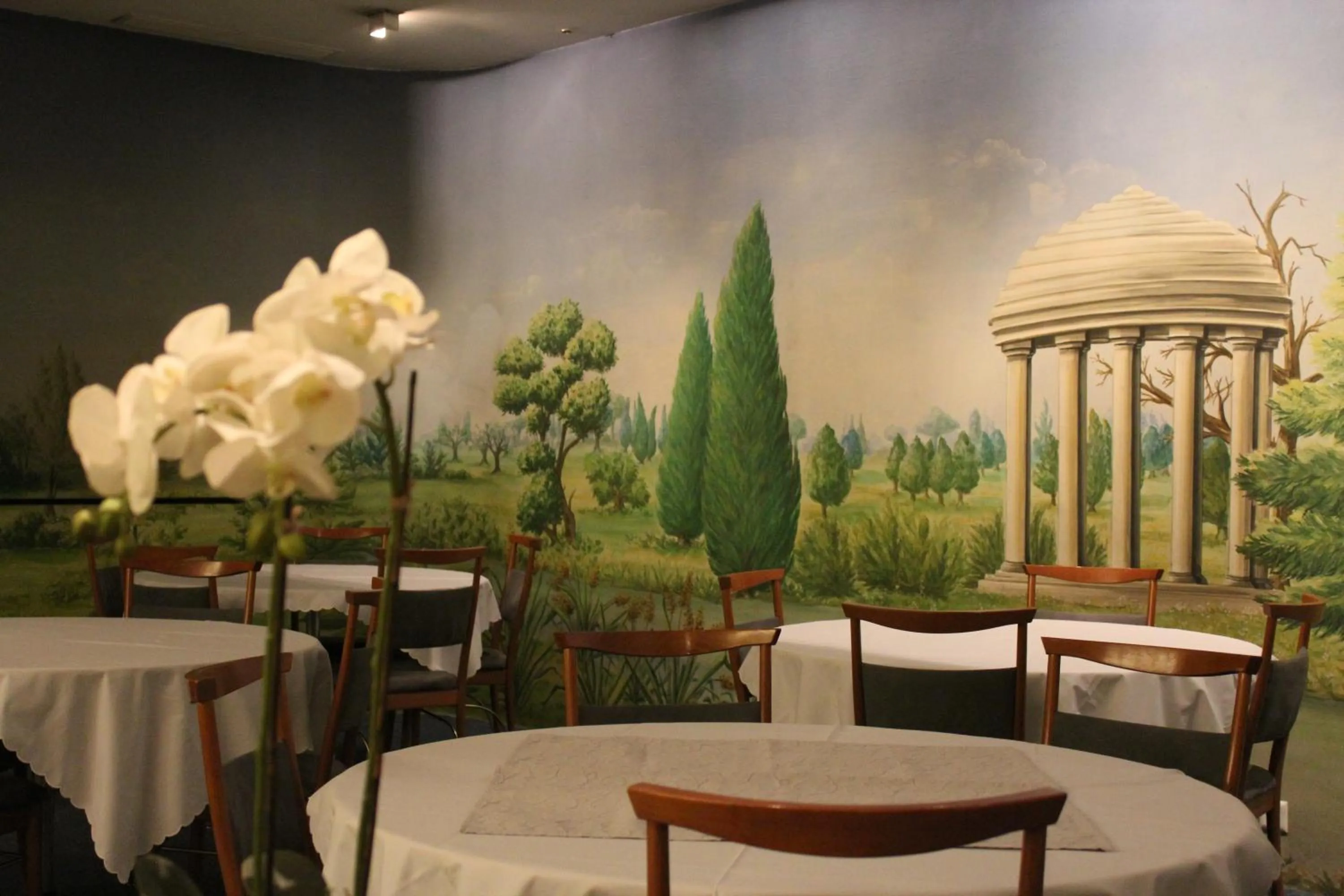 Restaurant/places to eat in Hotel Zur Au