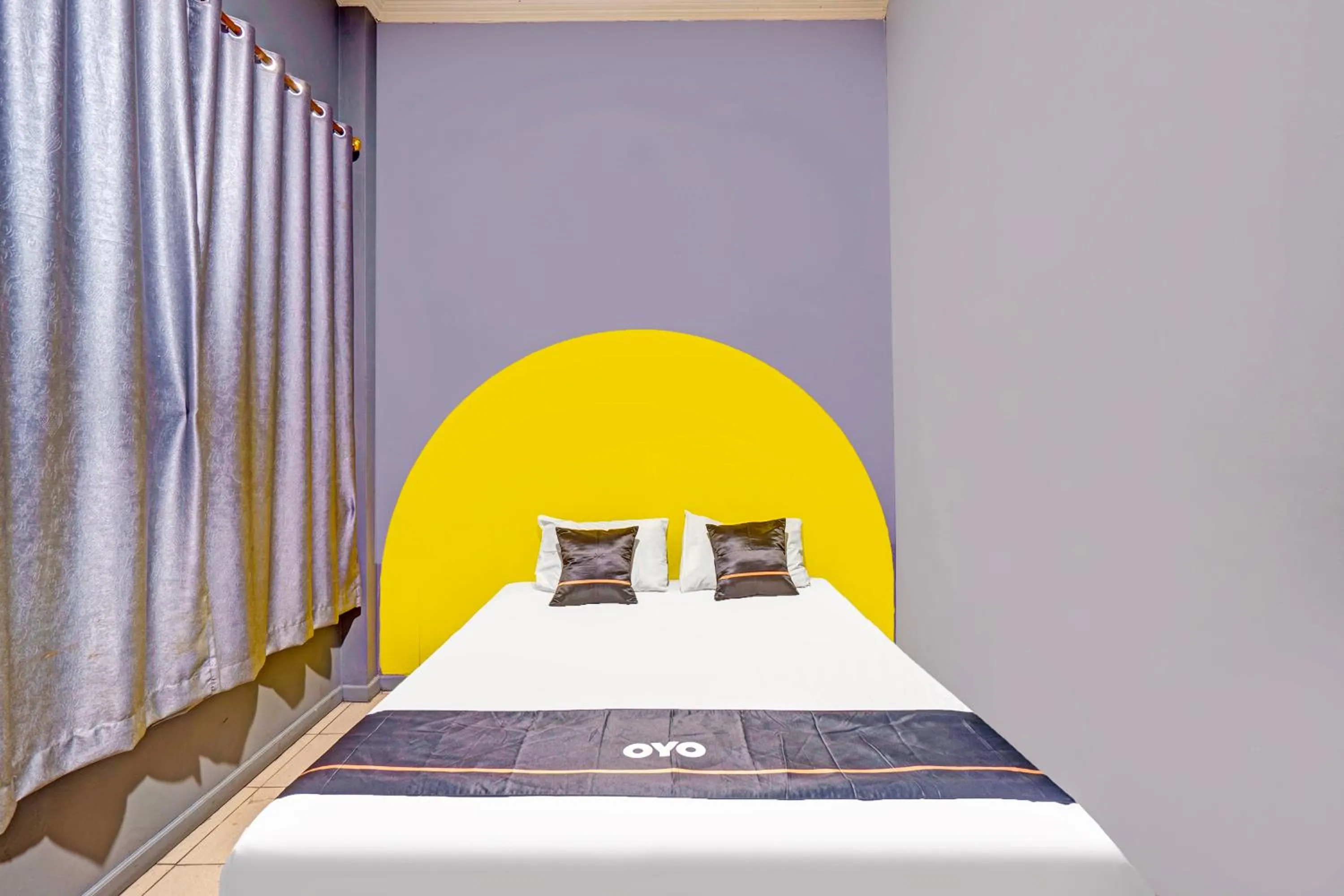 Bedroom in Collection O Tanah Abang Near Stasiun Tanah Abang Formerly Hotel Bimo Slipi