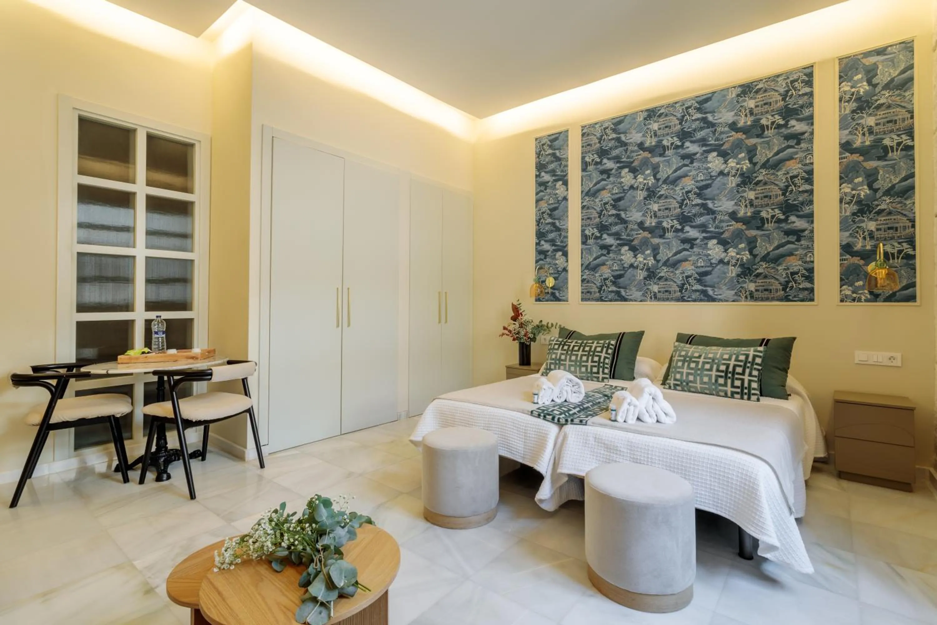 Bedroom, Bed in Luces de Catedral