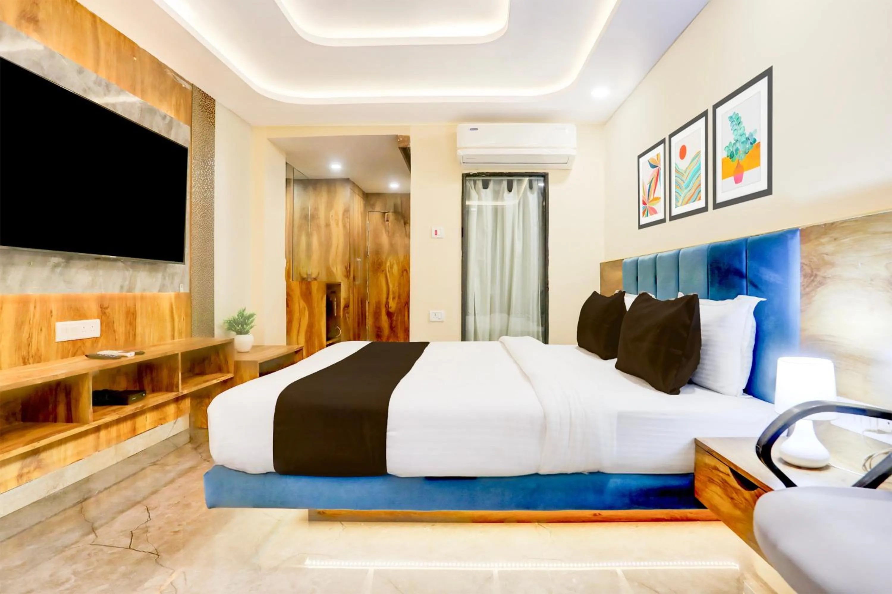 Bedroom, Bed in Super Townhouse Oak Dhanbad Near SSLNT College formerly Kapson