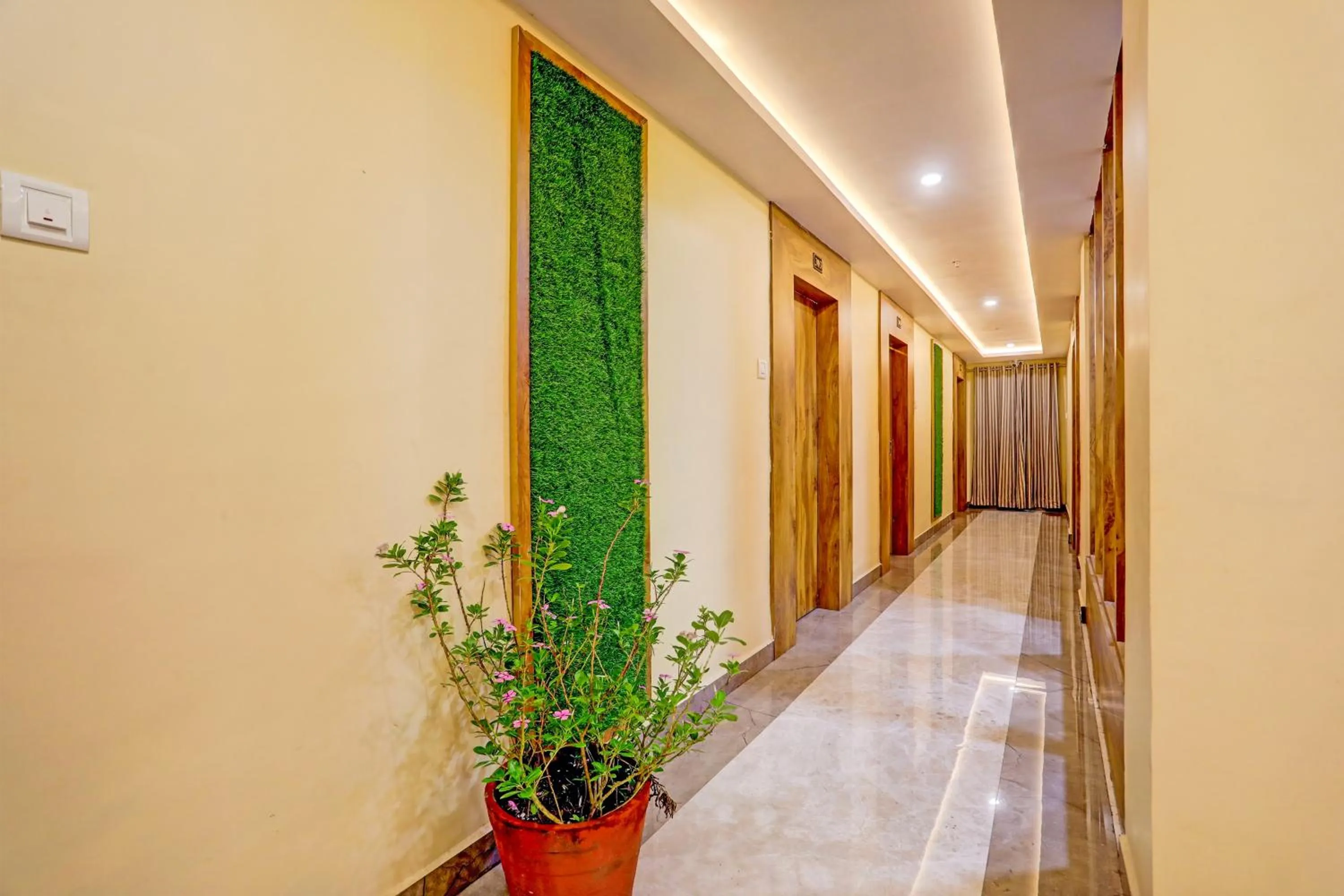 Lobby or reception in Super Townhouse Oak Dhanbad Near SSLNT College formerly Kapson