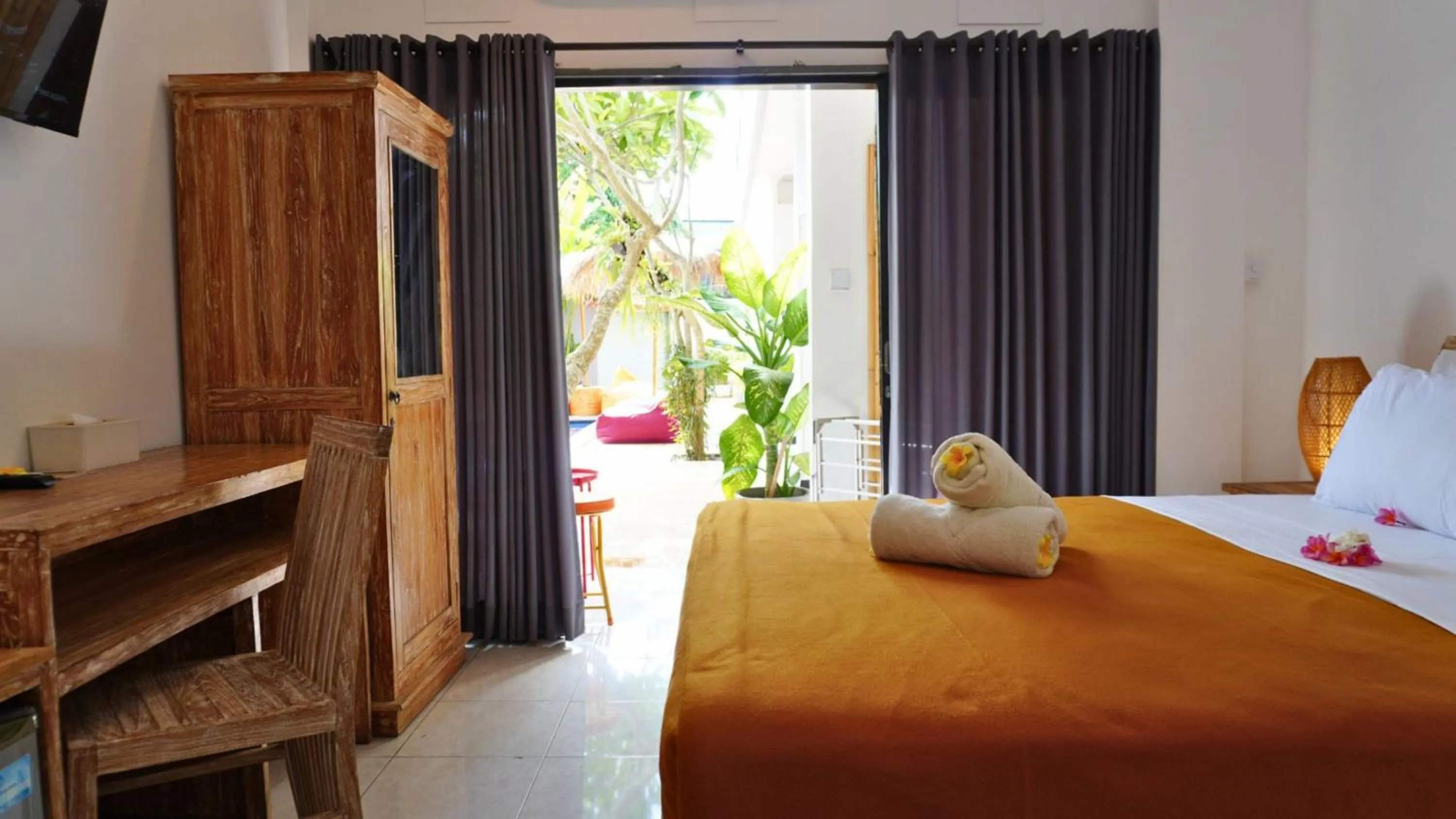 Bed in Summer of Surf Canggu