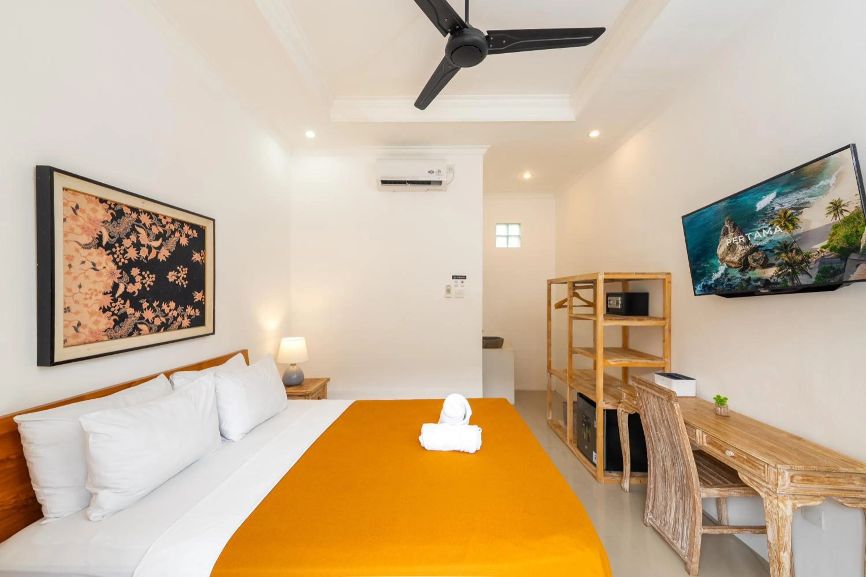 Bedroom, Bed in Summer of Surf Canggu