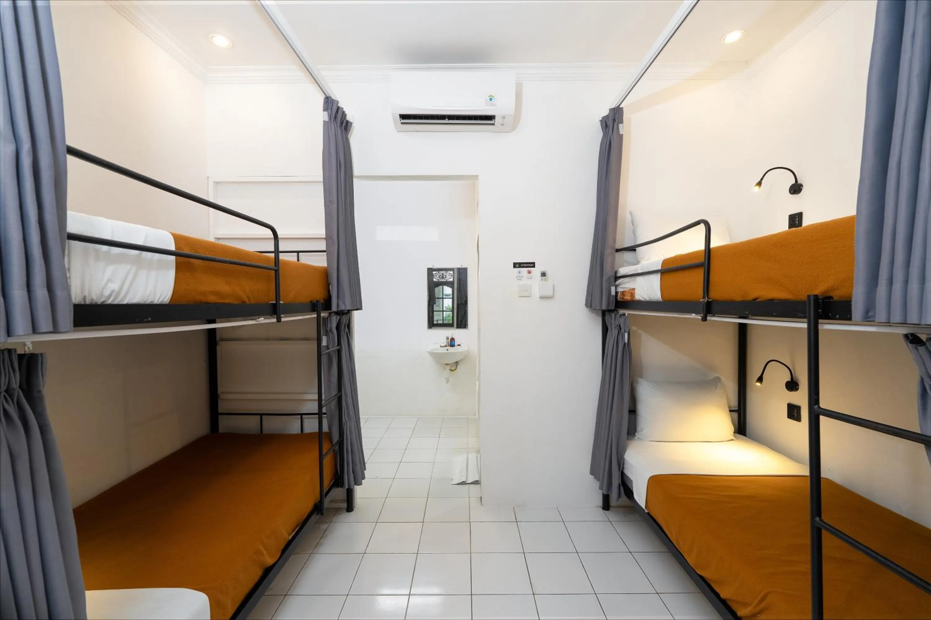 Bed in Summer of Surf Canggu