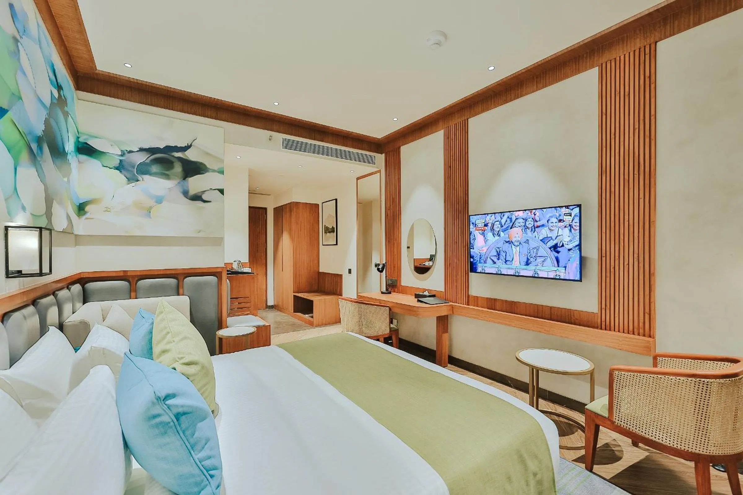 Bed in Wyndham Garden Sonipat Murthal