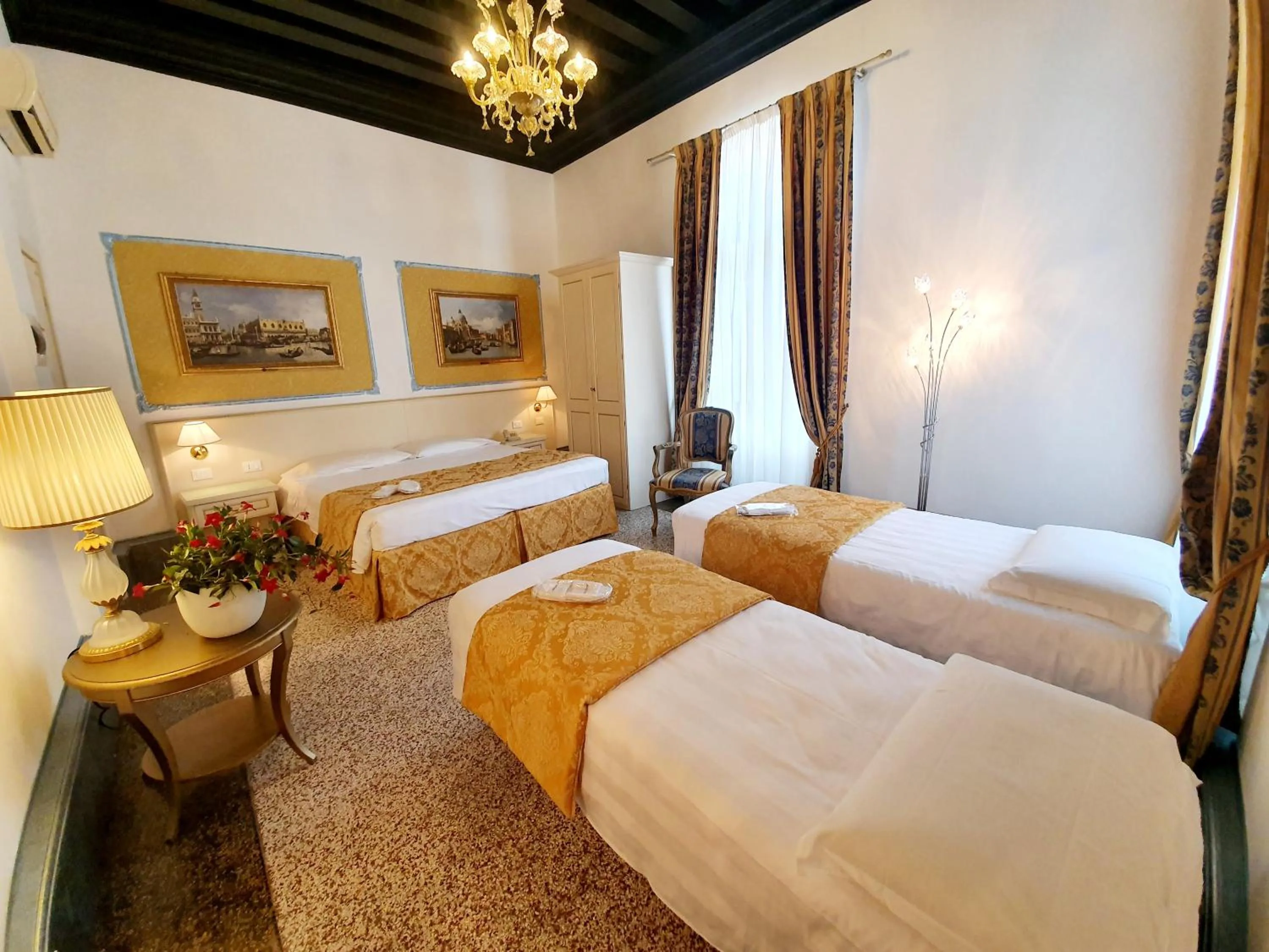 Bed in Hotel Corte dei Greci