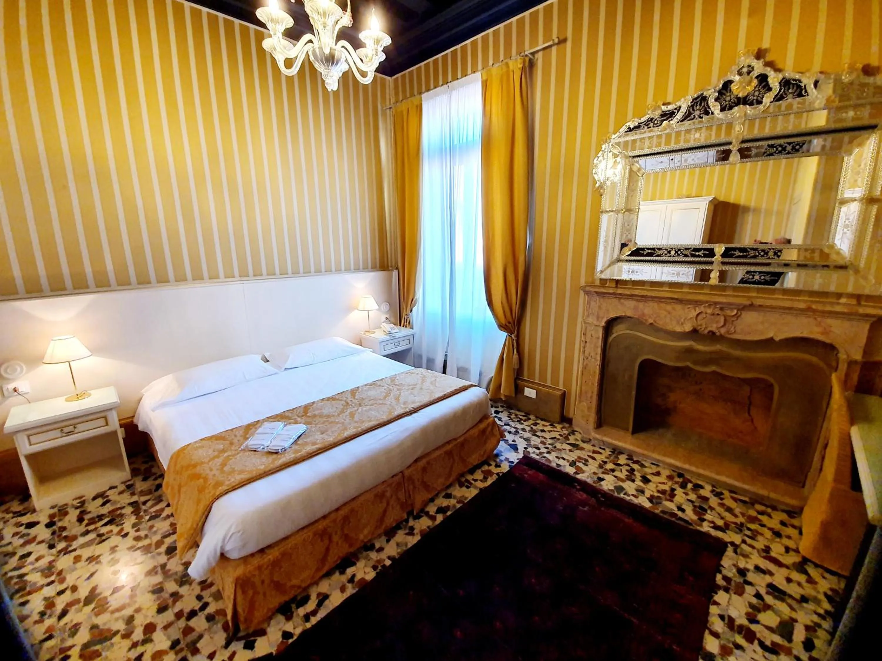 Bed in Hotel Corte dei Greci