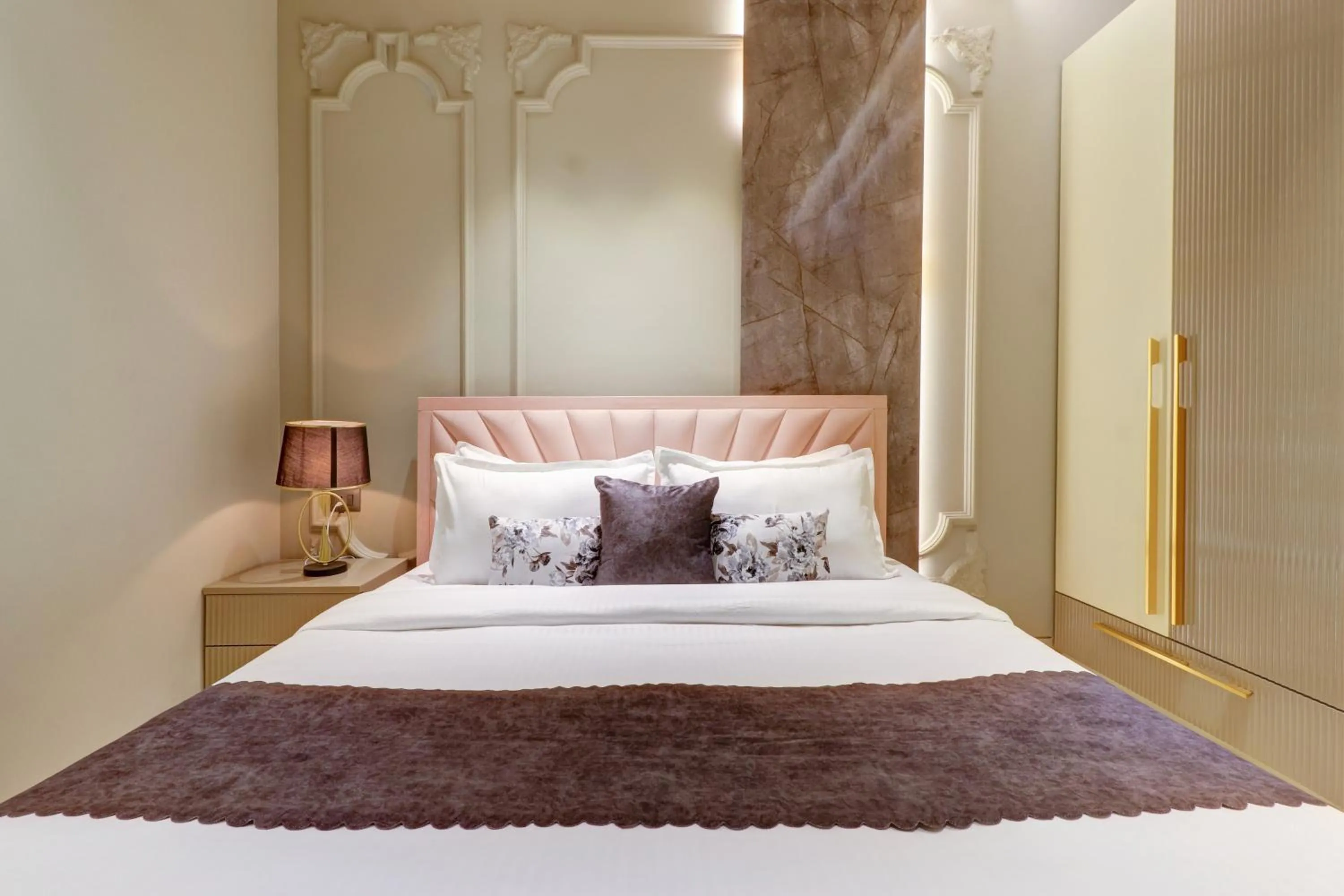 Bed in Saltstayz Trinity - Chandigarh Mohali