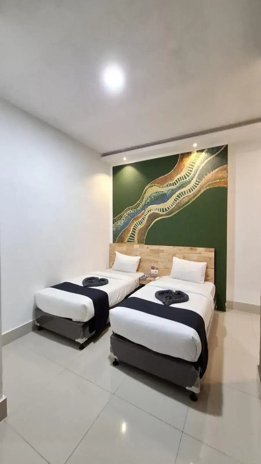 Deluxe Twin Room in D'Hills Hotel Deluxe Twin Room in D'Hills Hotel