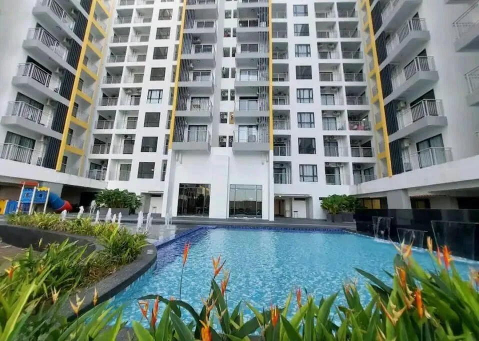 10 min to Subang Airport Free Wi-fi Carpark