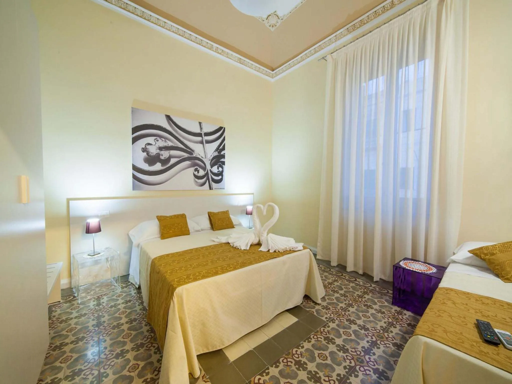 Photo of the whole room, Bed in Belle Epoque B&B