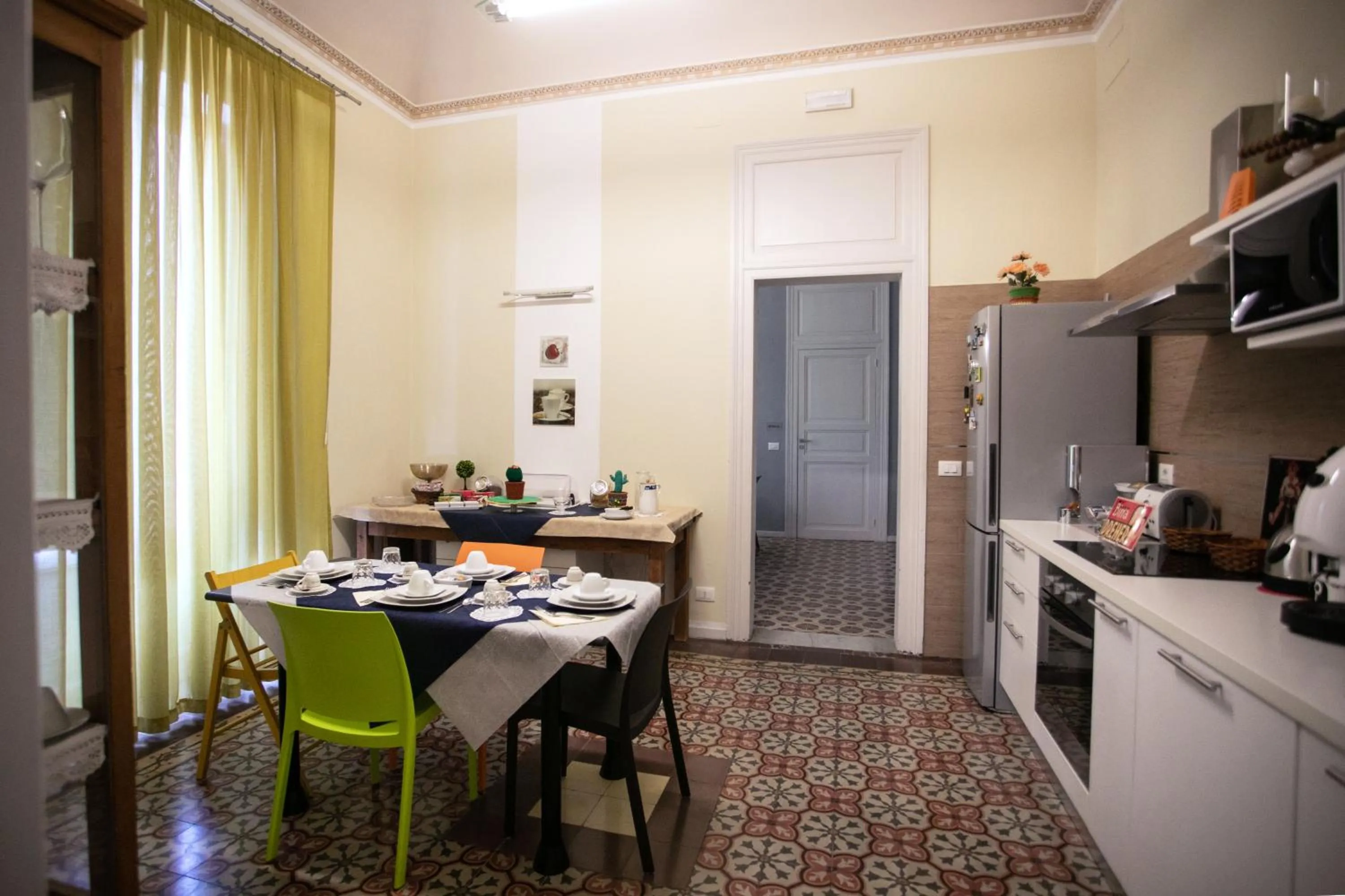 Continental breakfast in Belle Epoque B&B