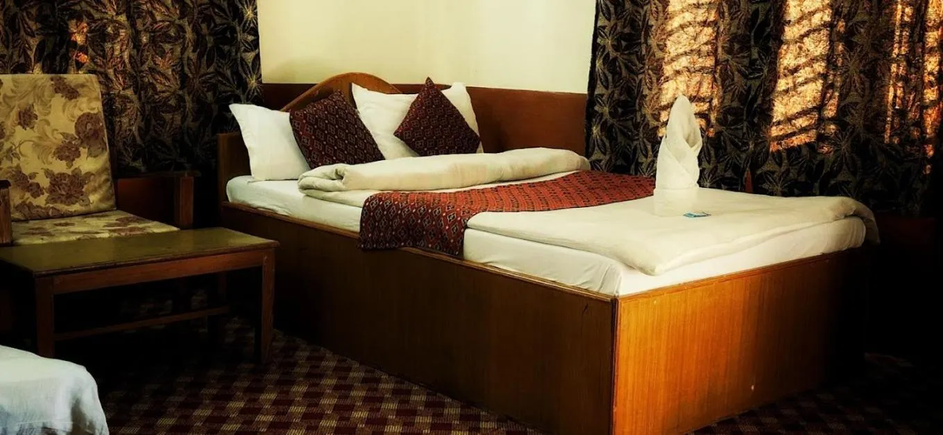 Bed in Hotel Deep Oasis Pokhara