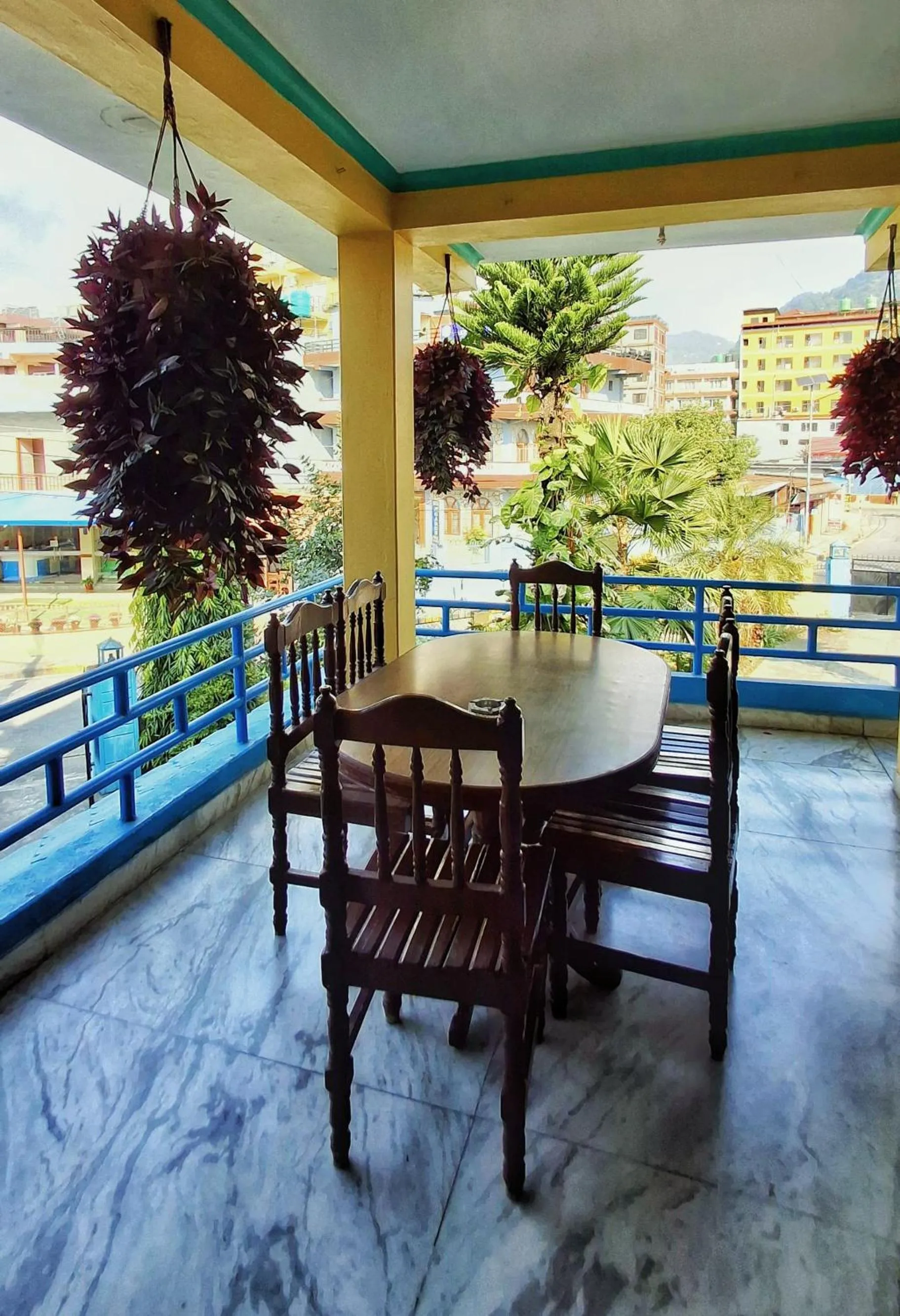 Hotel Deep Oasis Pokhara