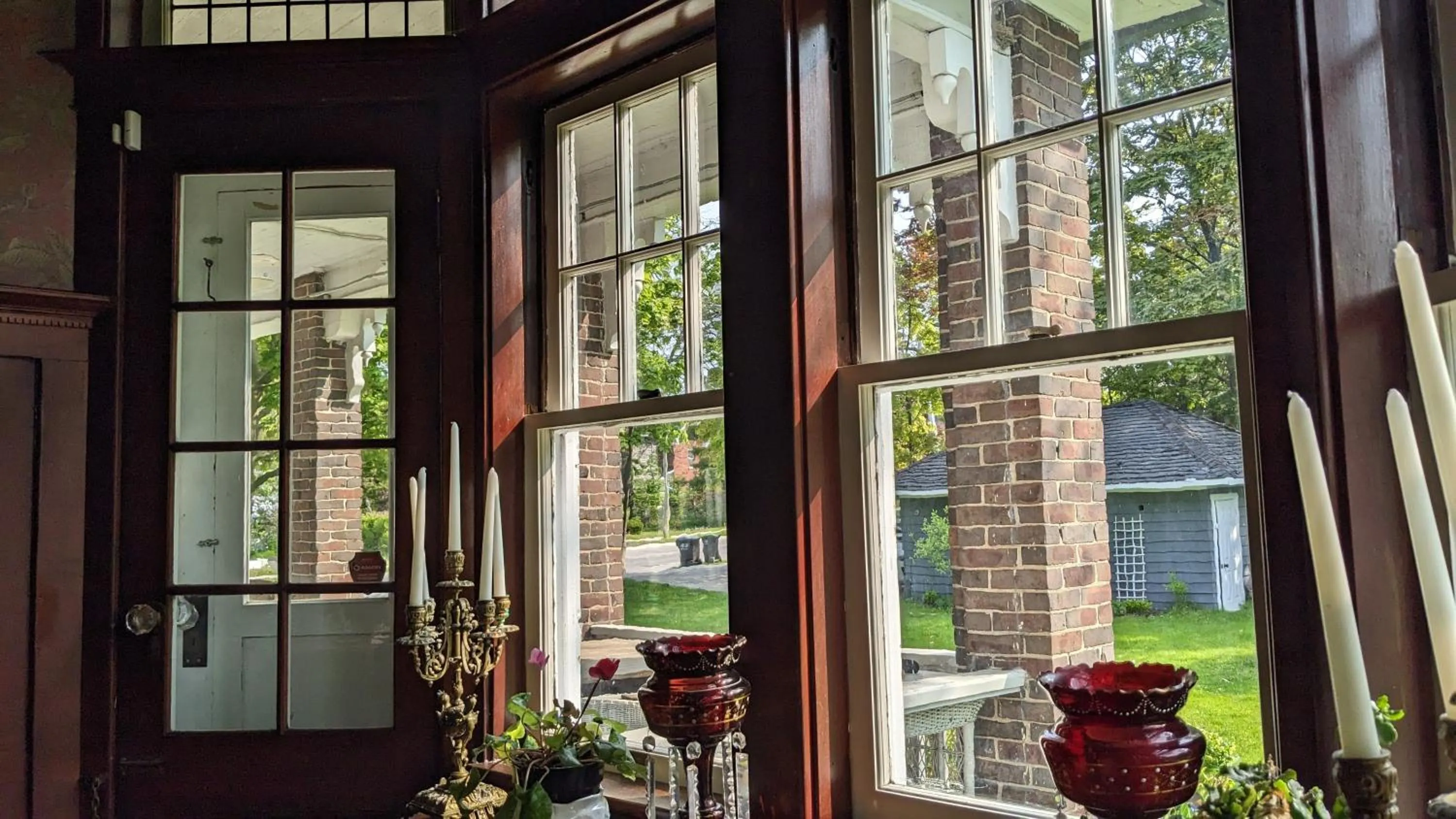 Garden view in The Captain's House heritage bed & breakfast