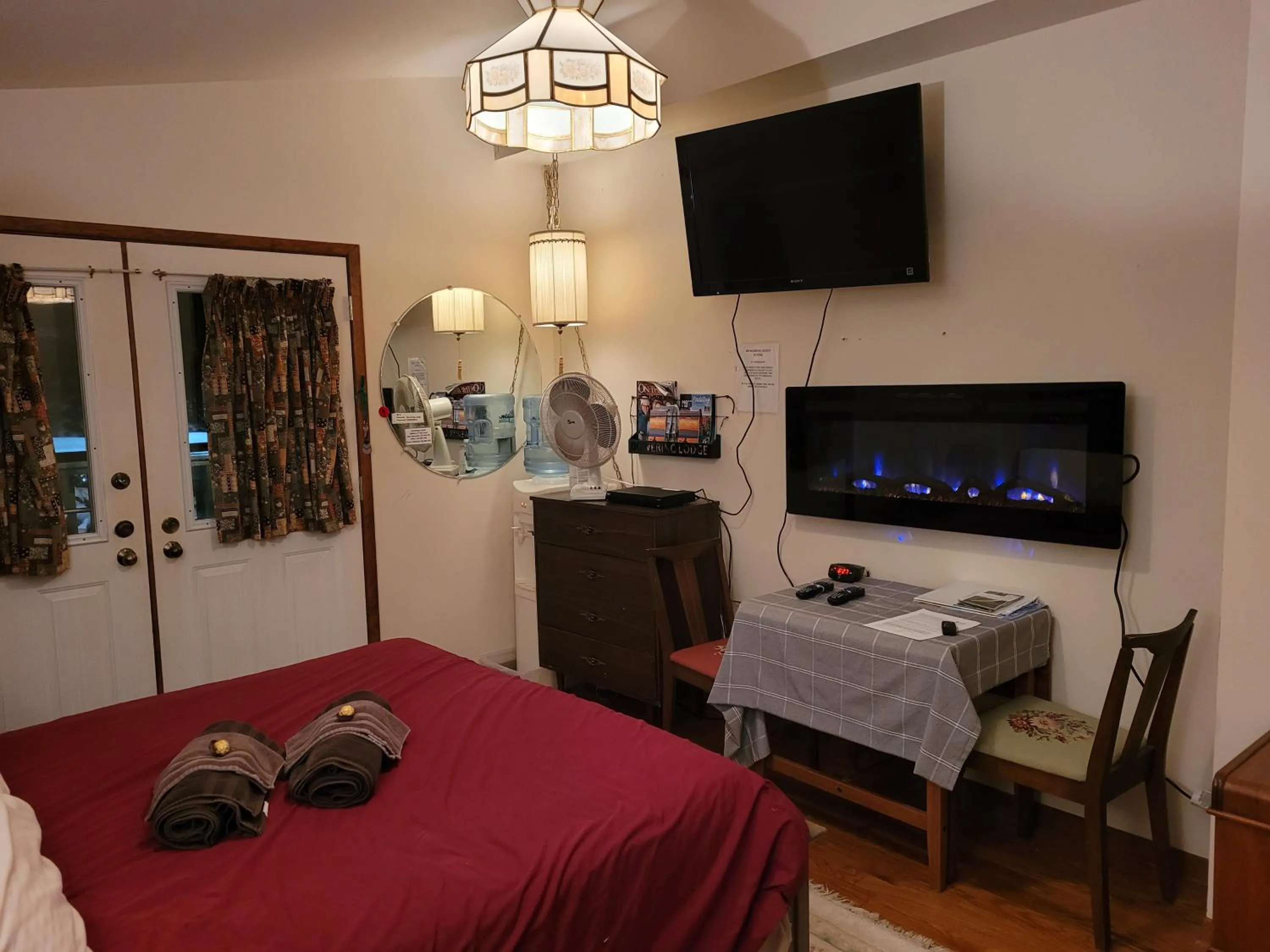 Bed in Bowering Lodge