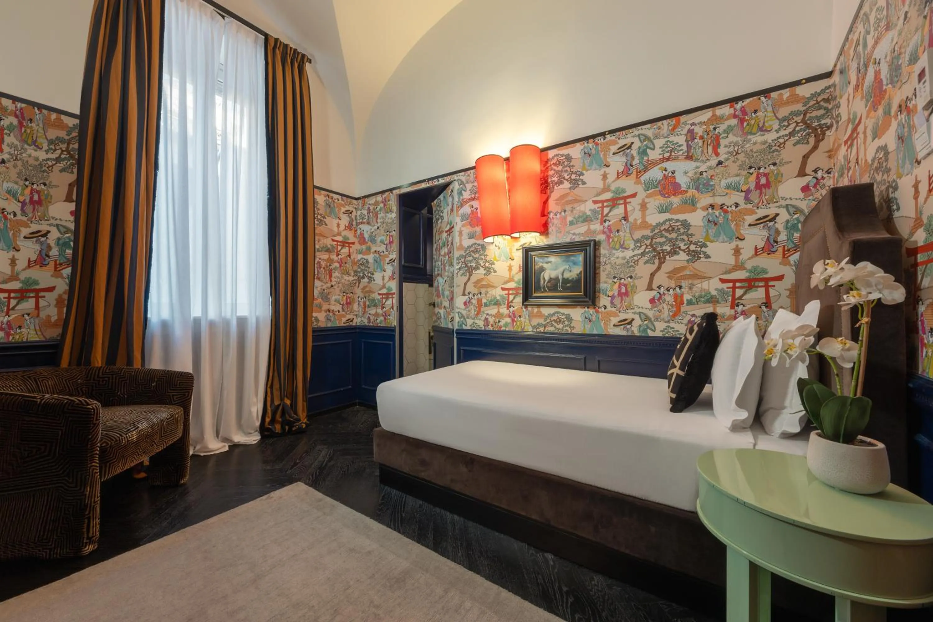 Bedroom, Bed in V Collection Condotti