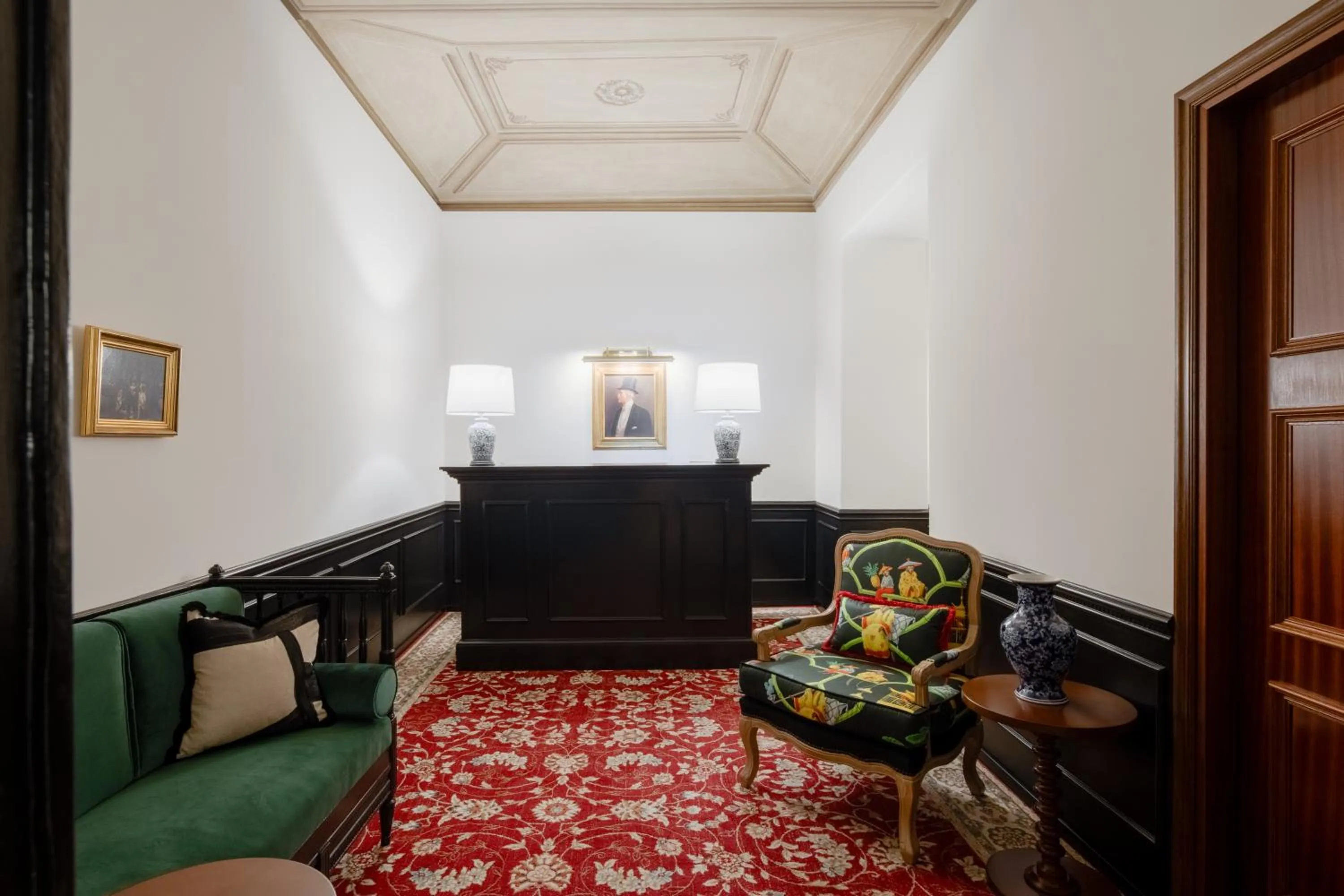 V Collection Condotti