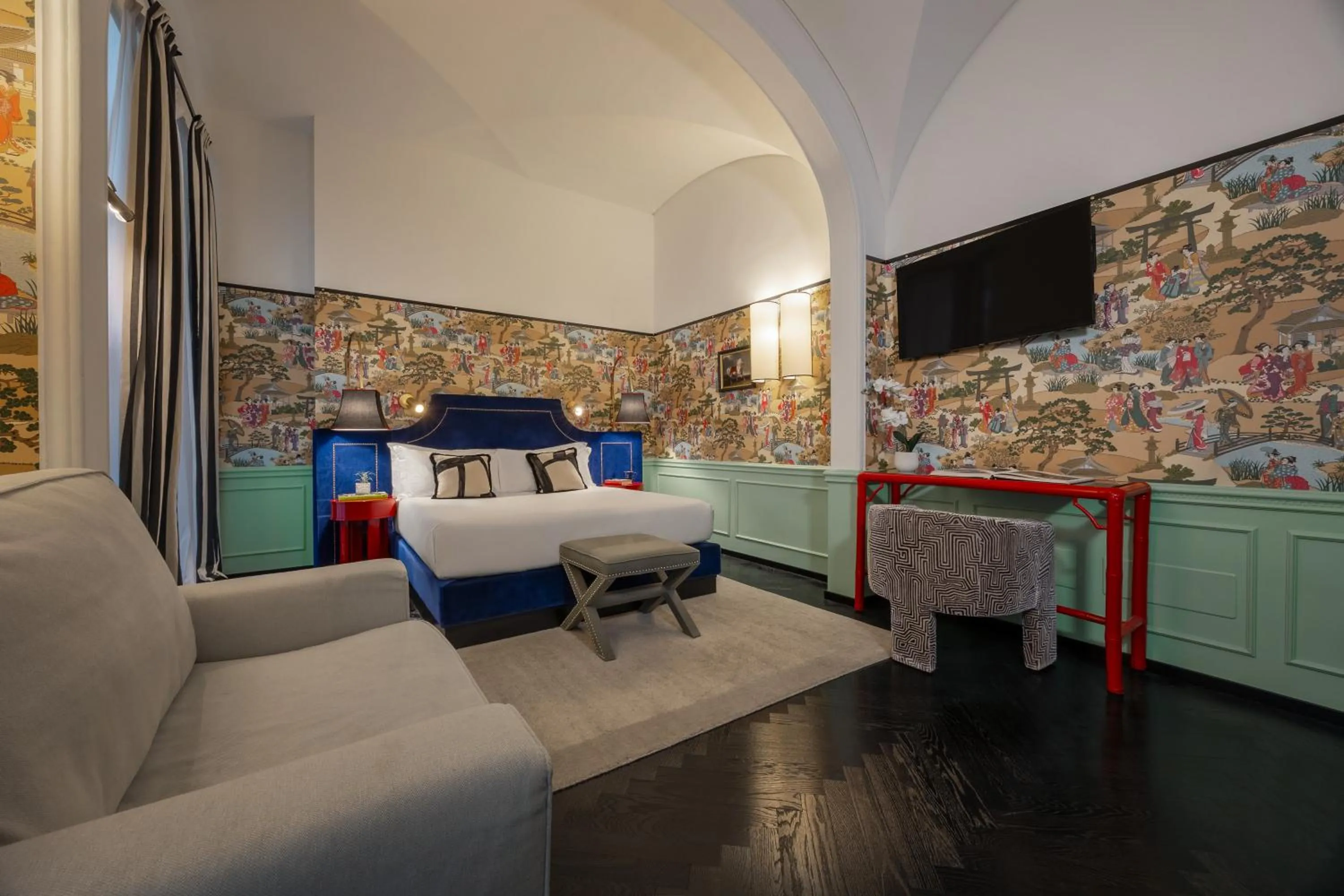 Photo of the whole room, Bed in V Collection Condotti