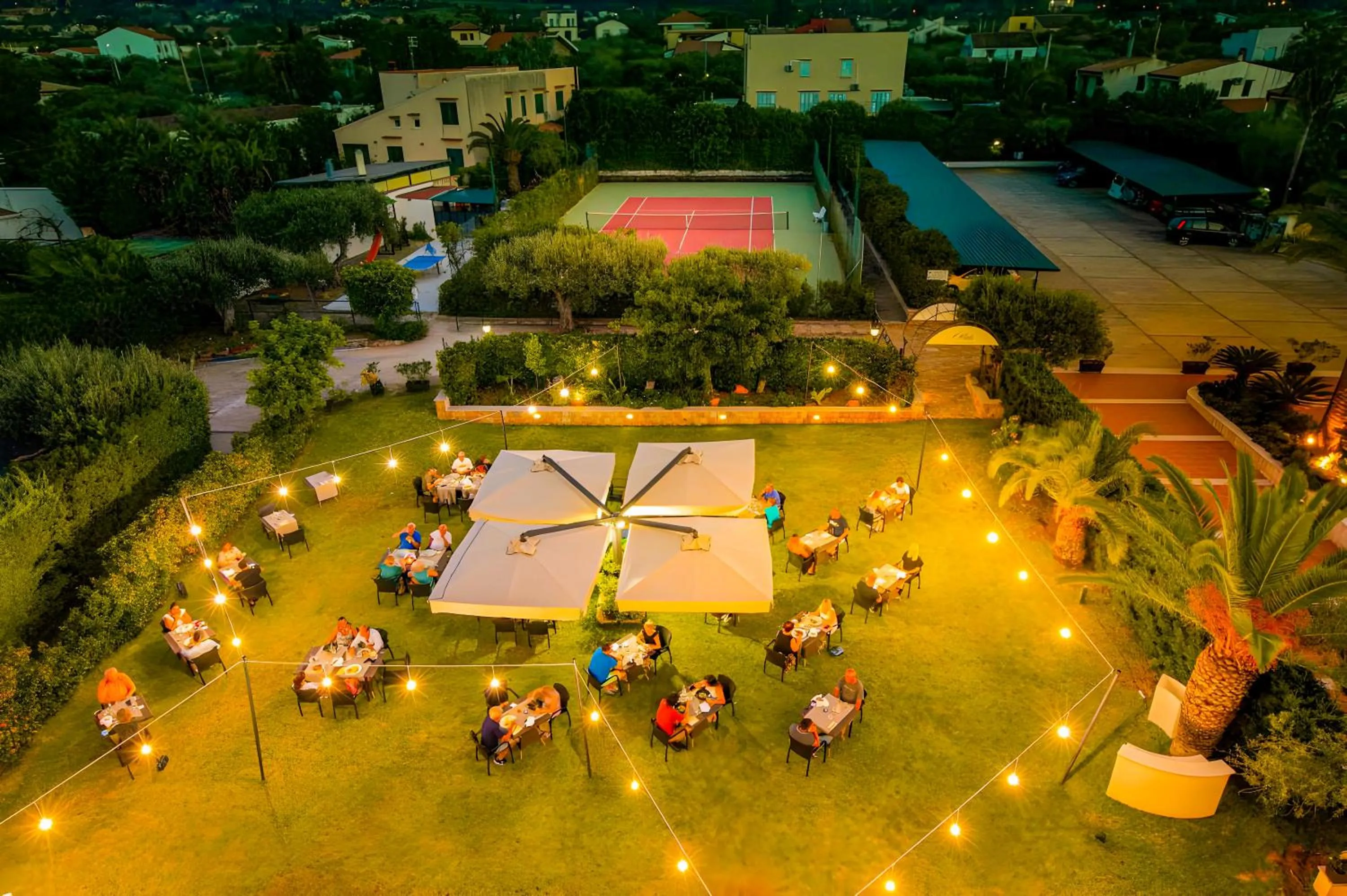 Garden in Hotiday Cefalù Mazzaforno