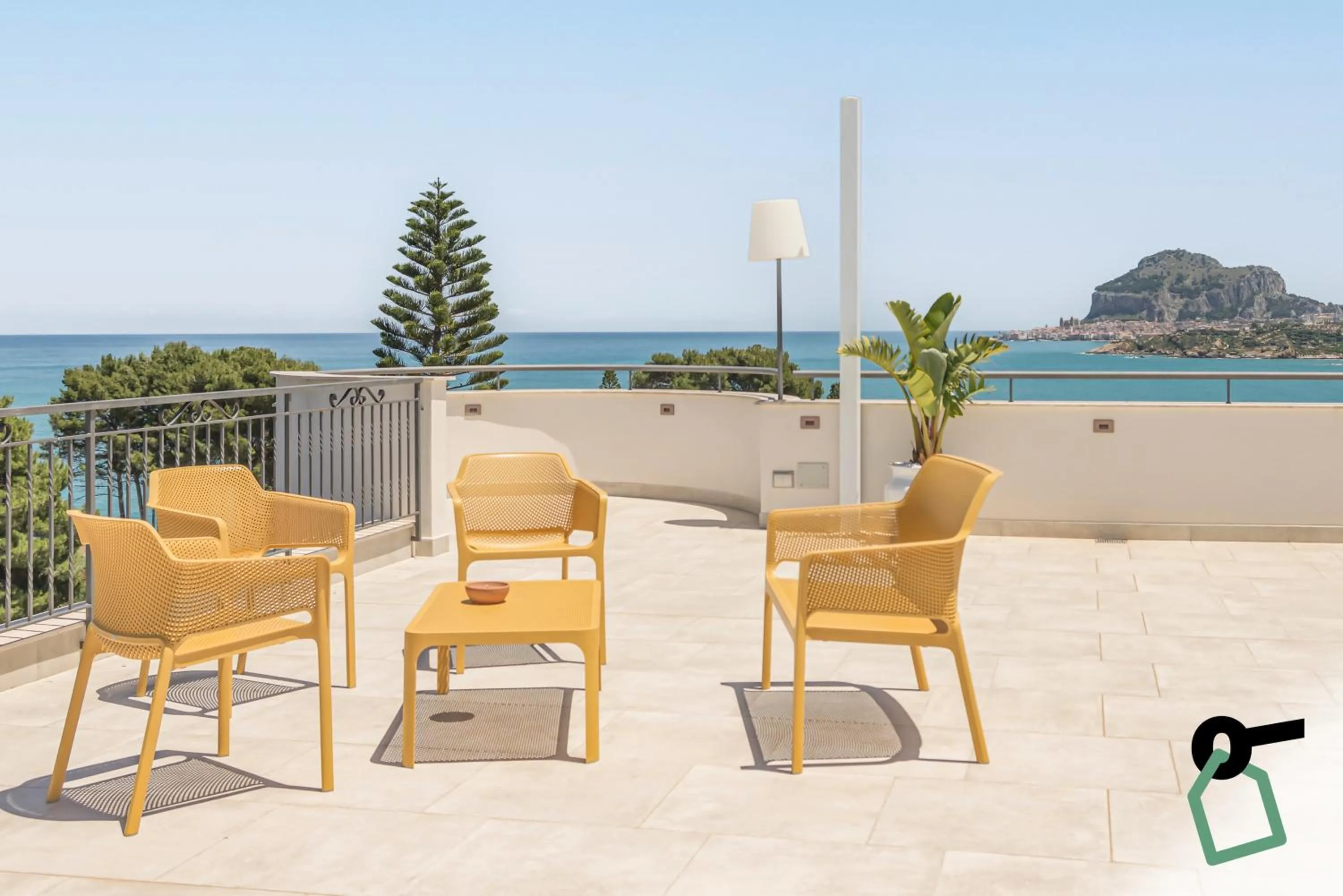 Balcony/Terrace in Hotiday Cefalù Mazzaforno