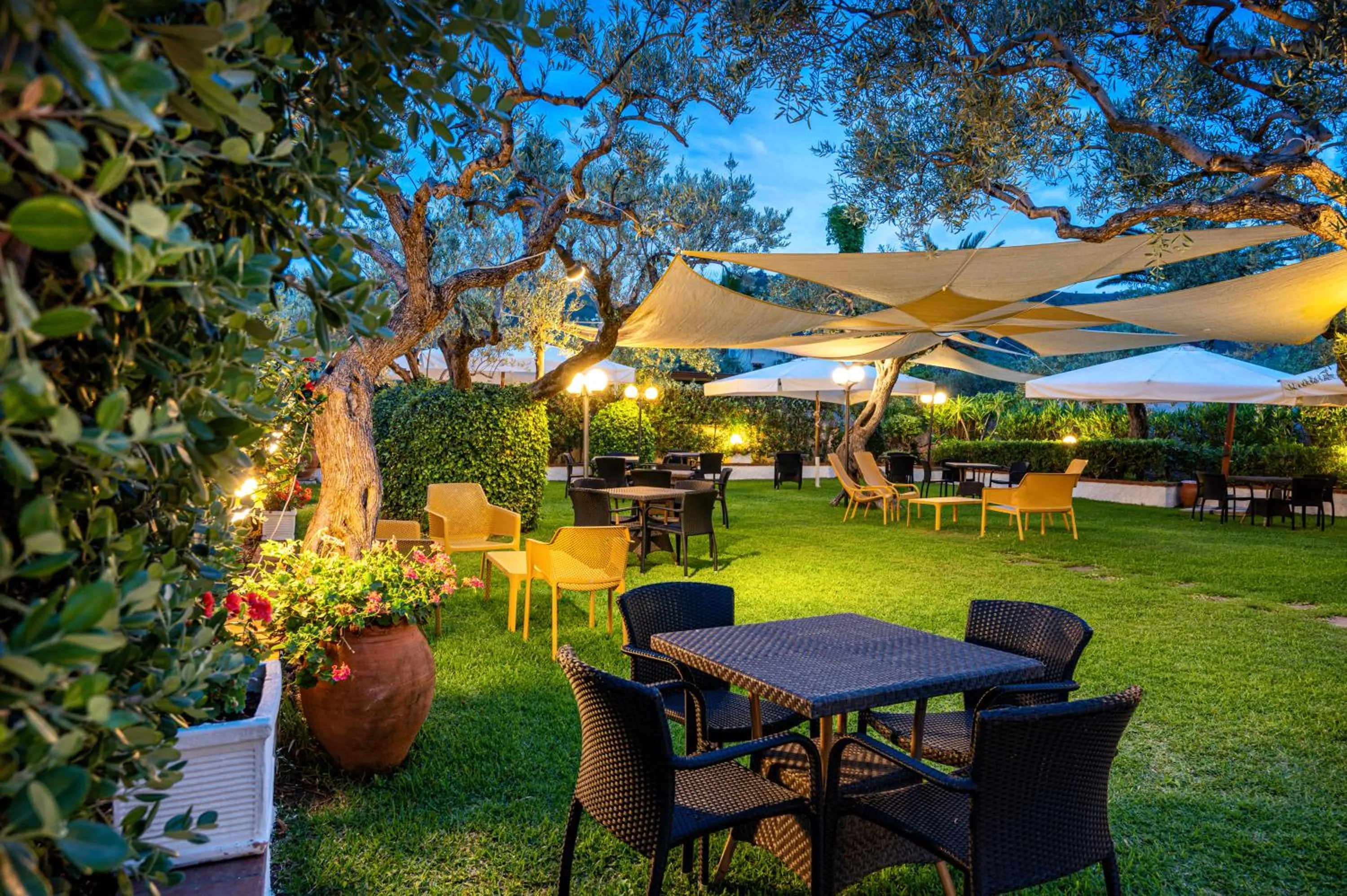 Garden in Hotiday Cefalù Mazzaforno