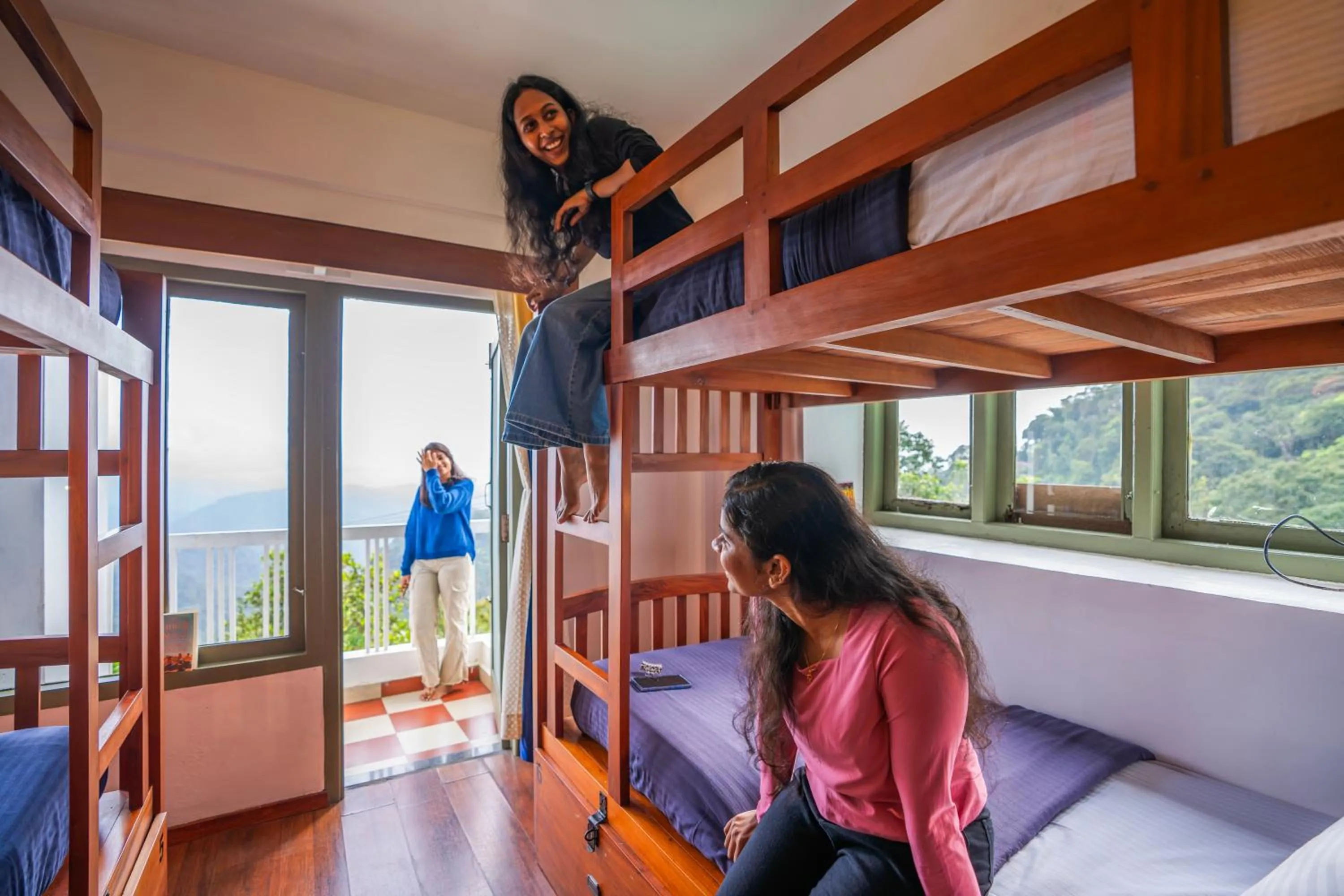 Bedroom in Monkey Tribe Munnar