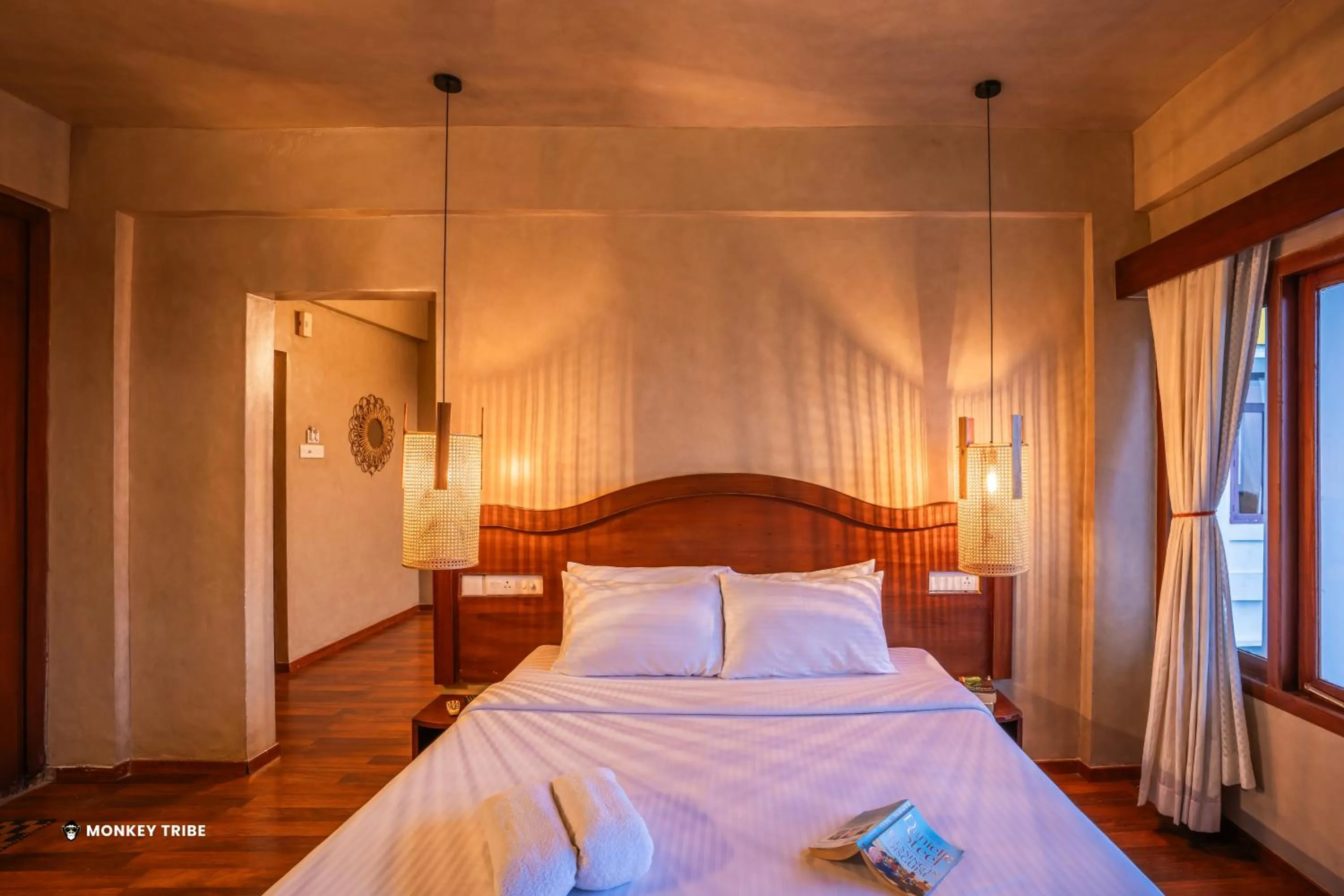 Bed in Monkey Tribe Munnar