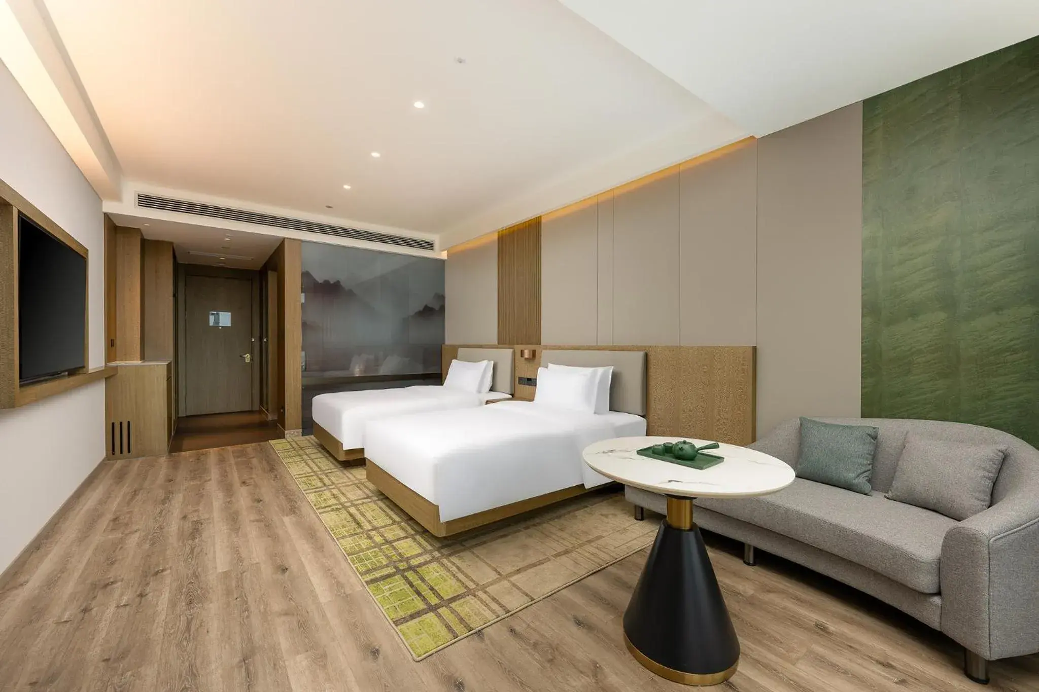 Premium Double Room with Two Double Beds and Mountain View in Holiday Inn Jiuhua Mountain Hot Spring by IHG Premium Double Room with Two Double Beds and Mountain View in Holiday Inn Jiuhua Mountain Hot Spring by IHG