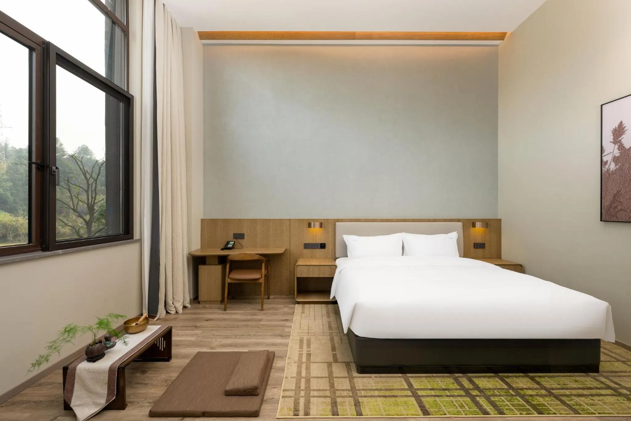 Photo of the whole room, Bed in Holiday Inn Jiuhua Mountain Hot Spring by IHG
