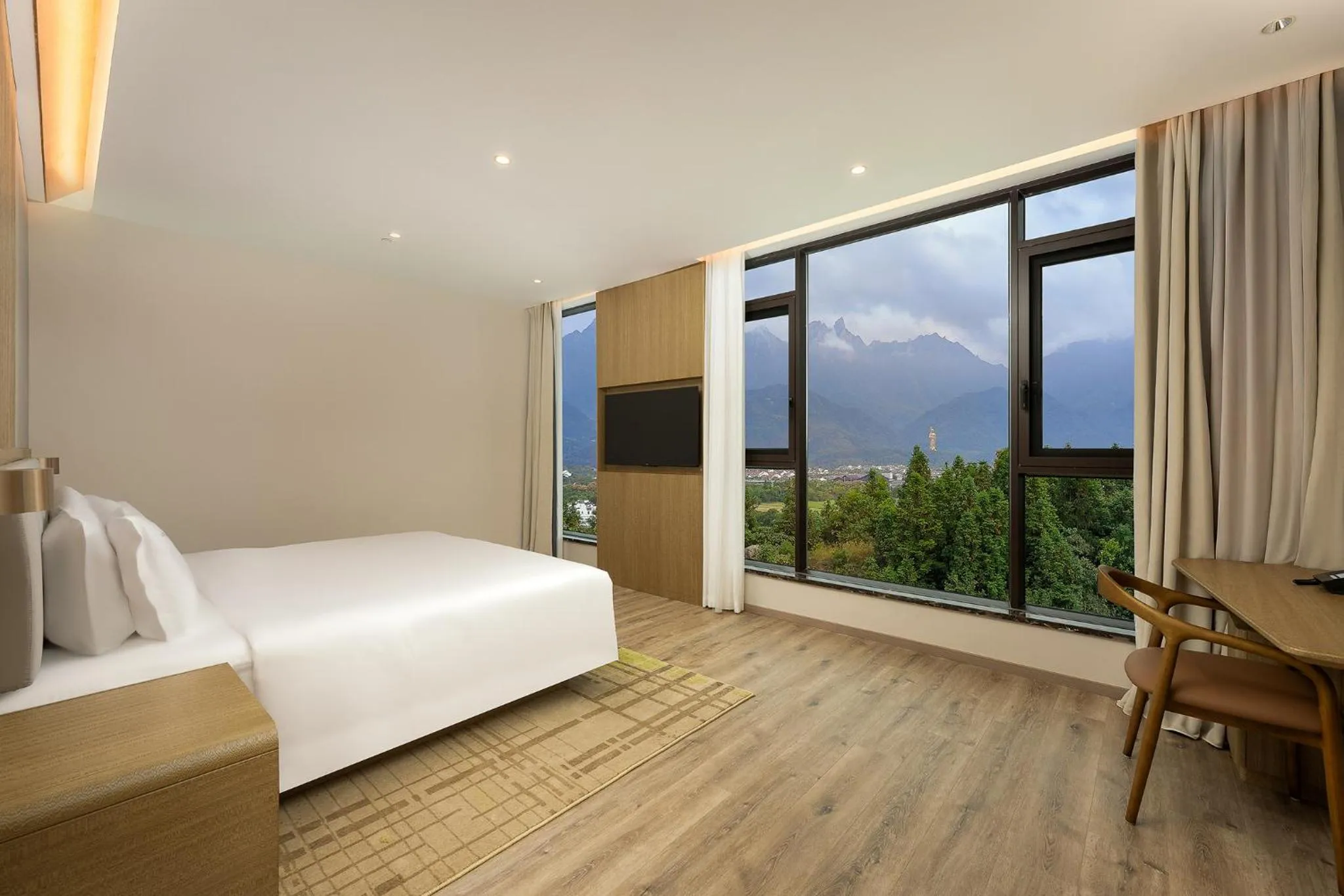 TV and multimedia, Bed in Holiday Inn Jiuhua Mountain Hot Spring by IHG