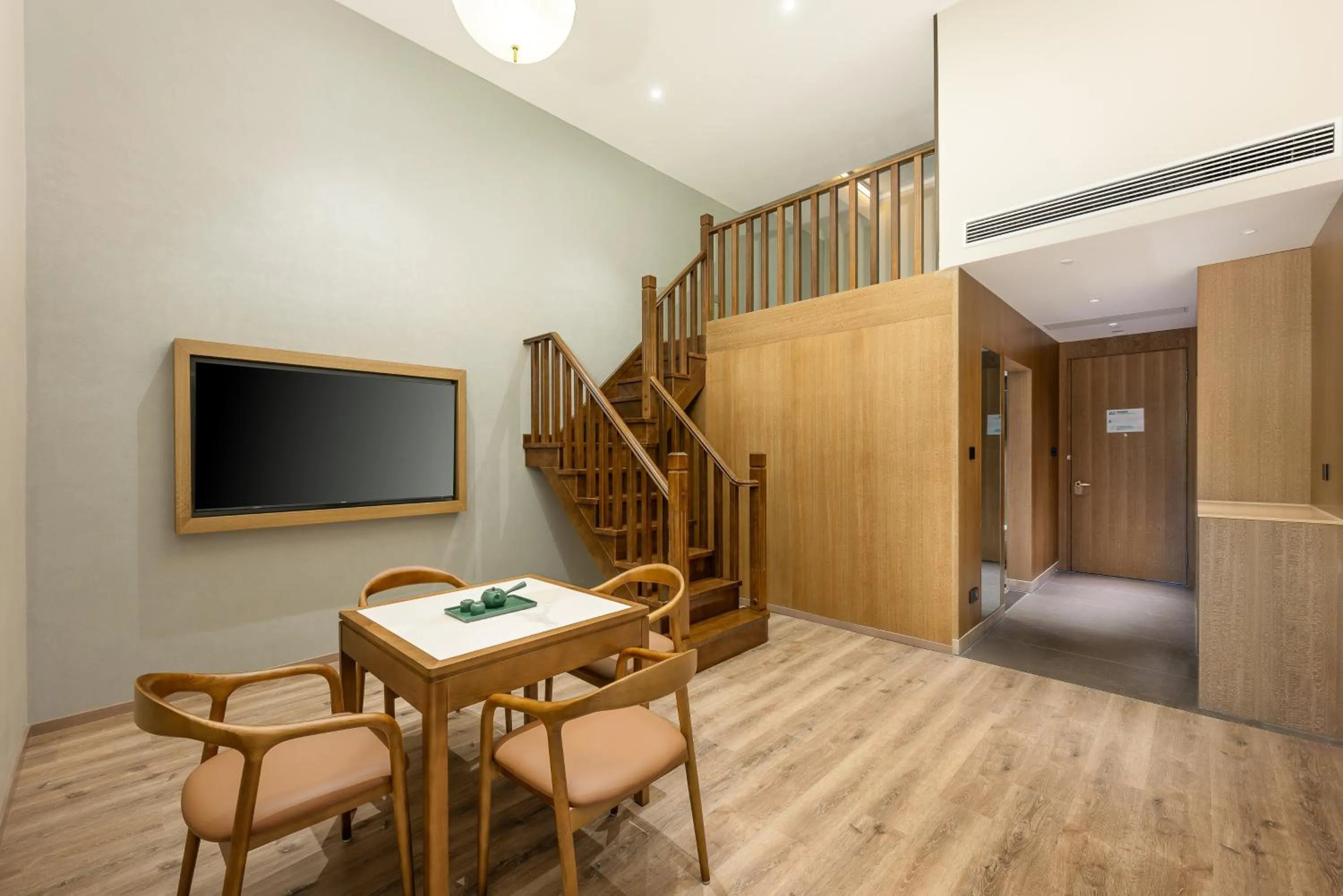 Photo of the whole room in Holiday Inn Jiuhua Mountain Hot Spring by IHG