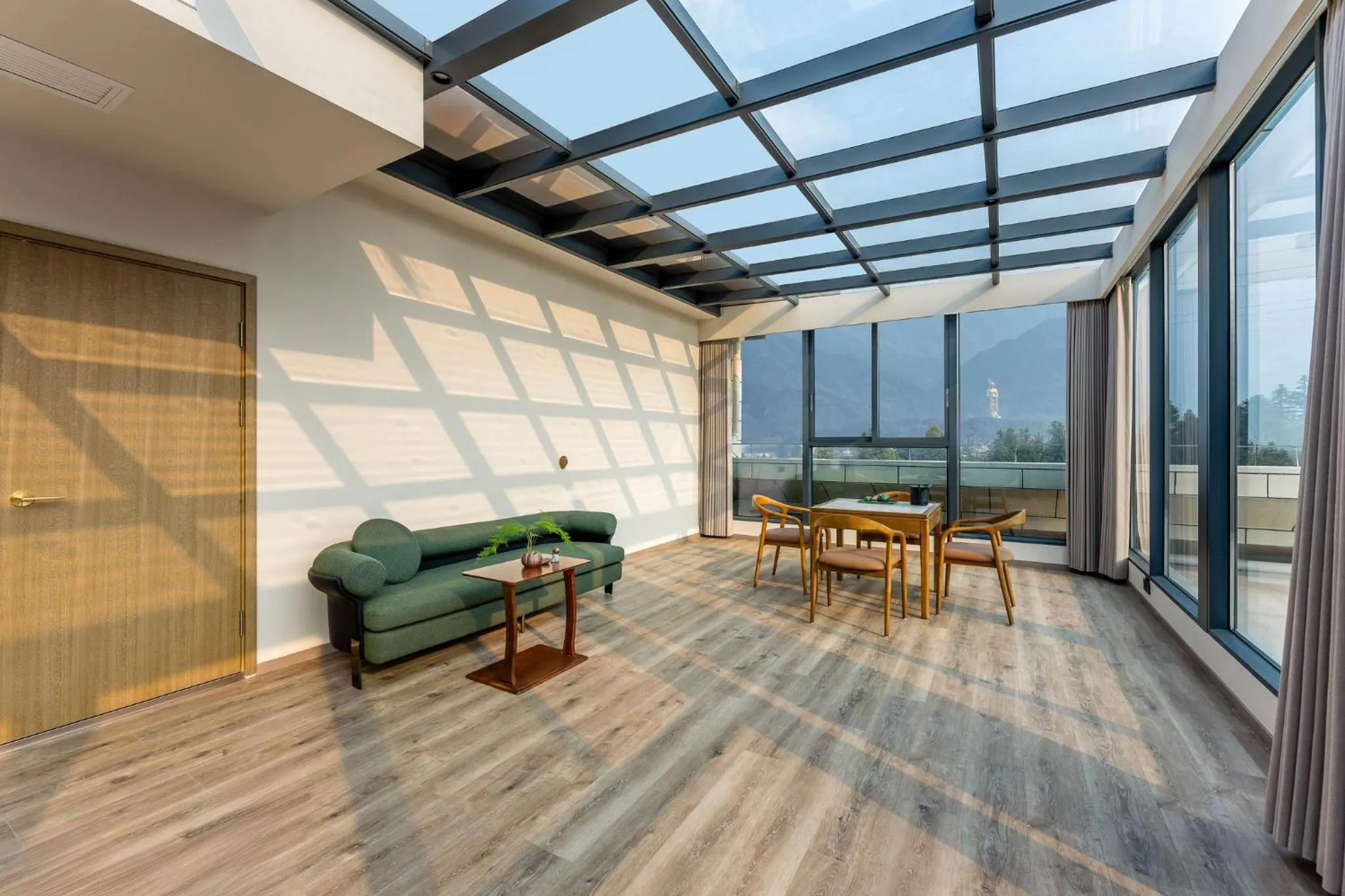 Photo of the whole room in Holiday Inn Jiuhua Mountain Hot Spring by IHG