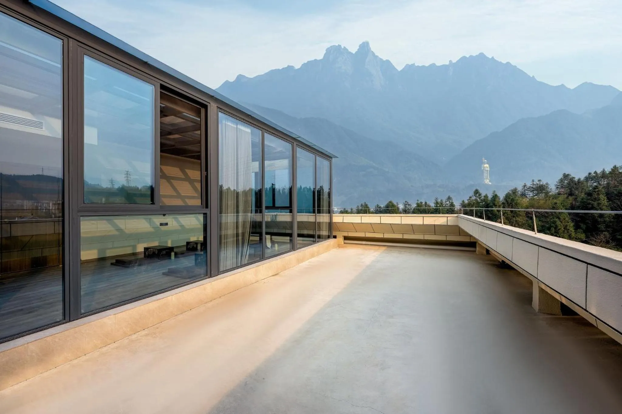 Bedroom in Holiday Inn Jiuhua Mountain Hot Spring by IHG