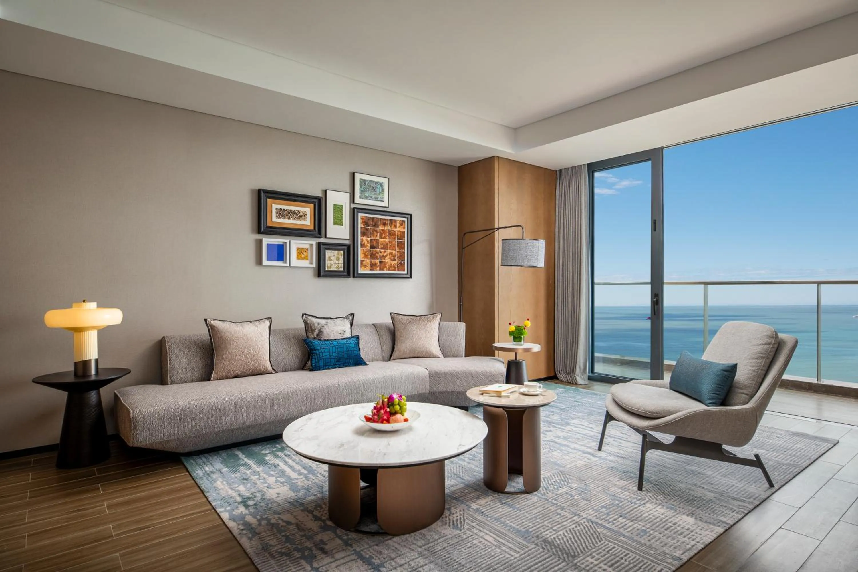 Living room in Crowne Plaza Sanya Yazhou Bay by IHG