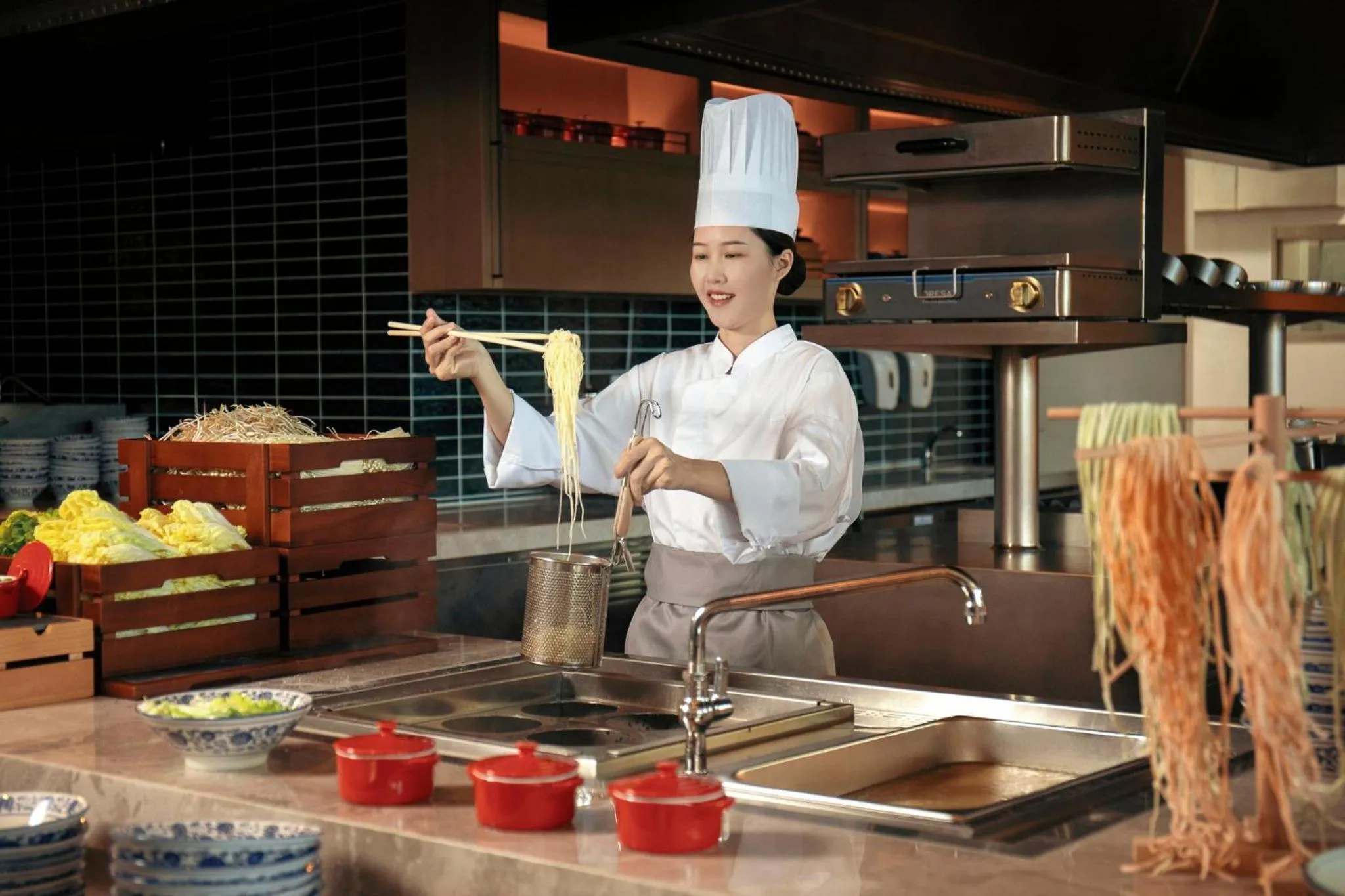 Restaurant/places to eat in Crowne Plaza Sanya Yazhou Bay by IHG