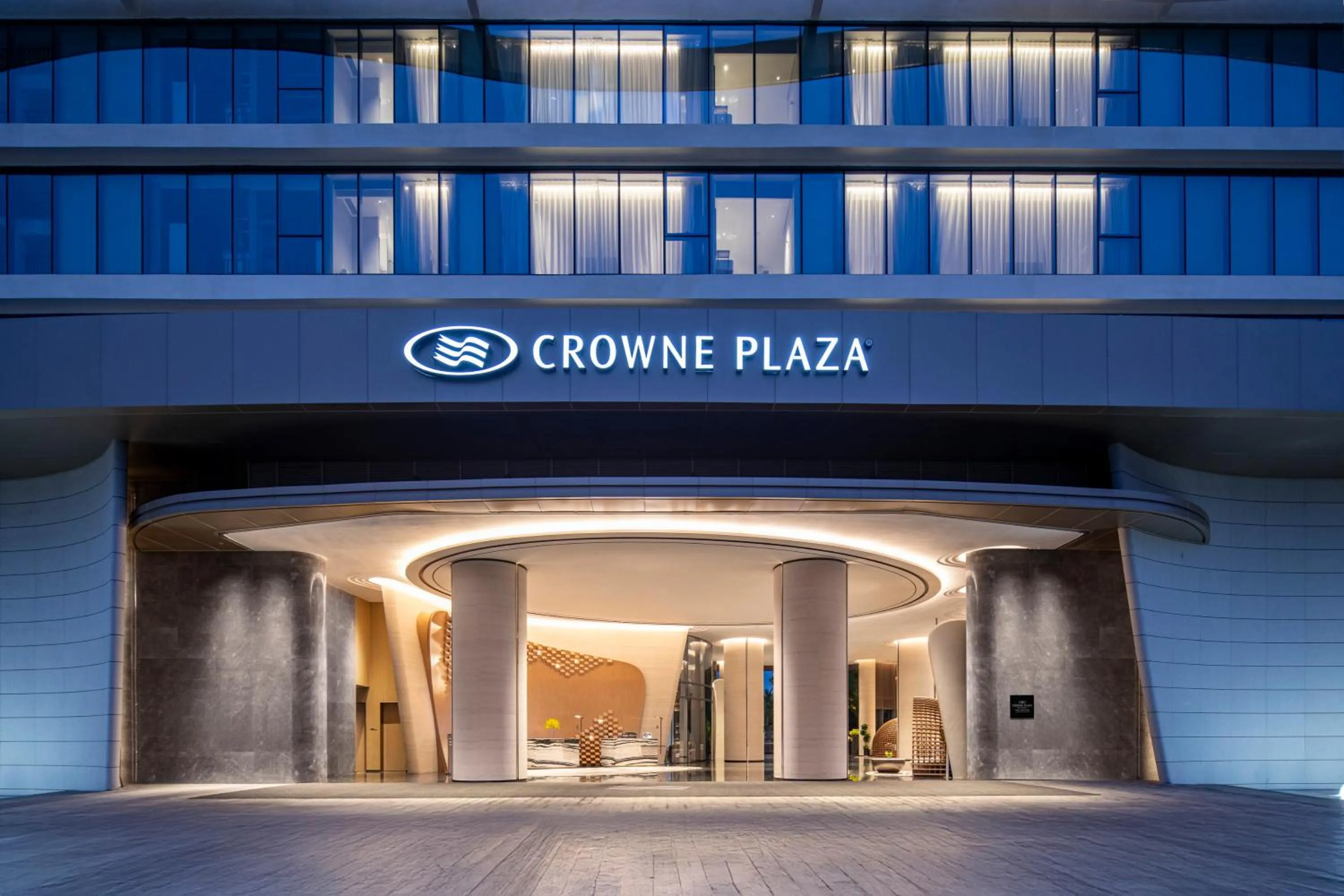 Property building in Crowne Plaza Sanya Yazhou Bay by IHG