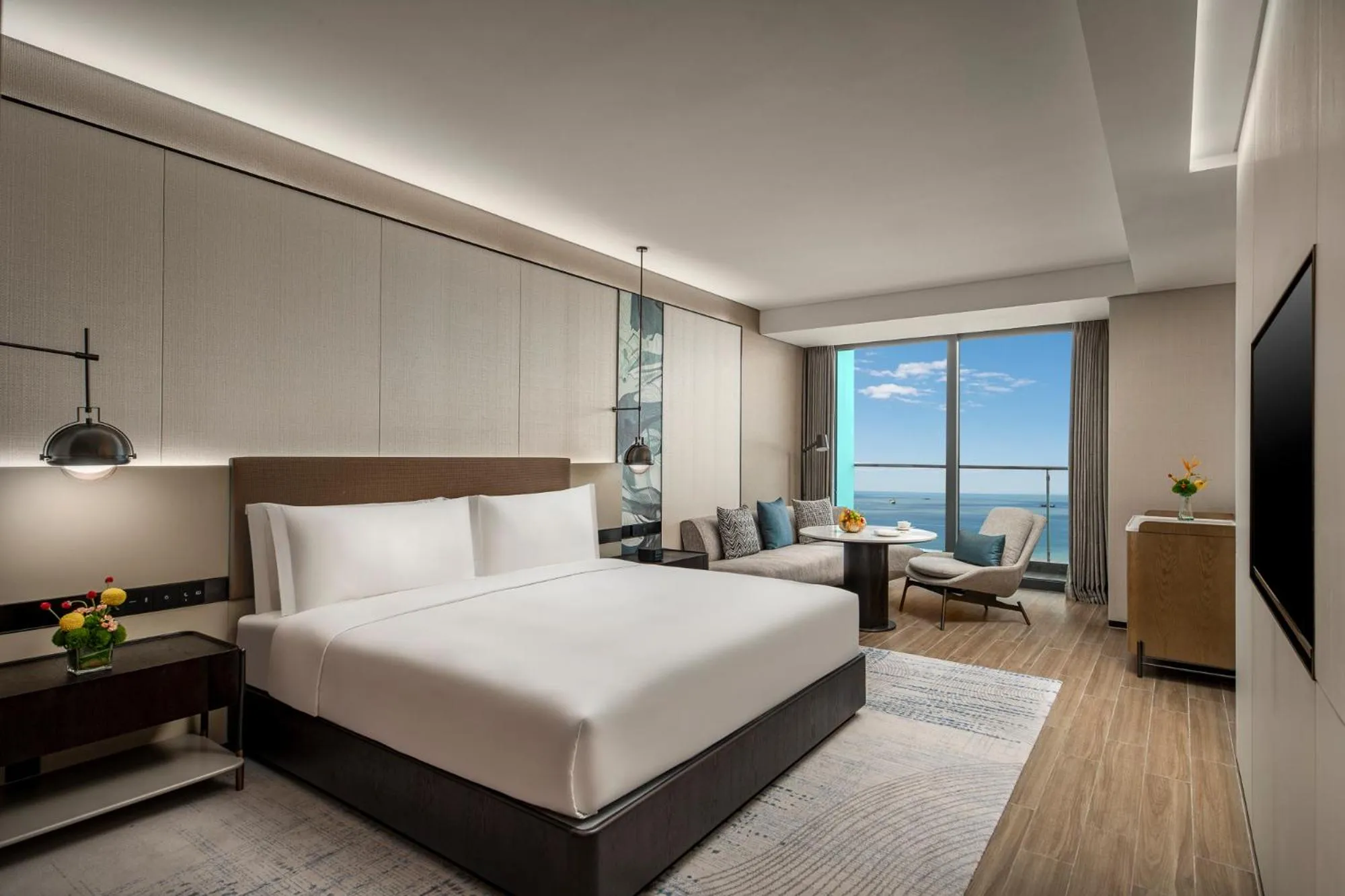 Bedroom, Bed in Crowne Plaza Sanya Yazhou Bay by IHG